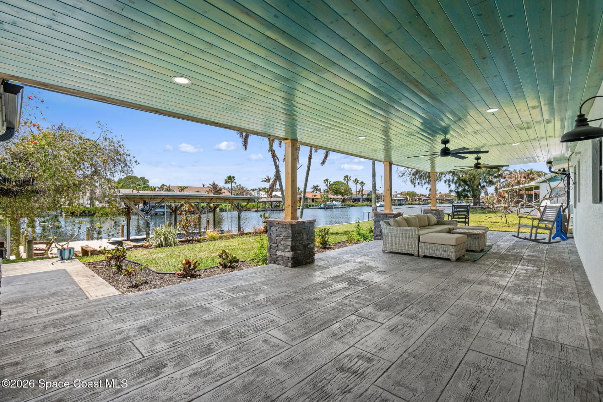 213 River Road photo 8