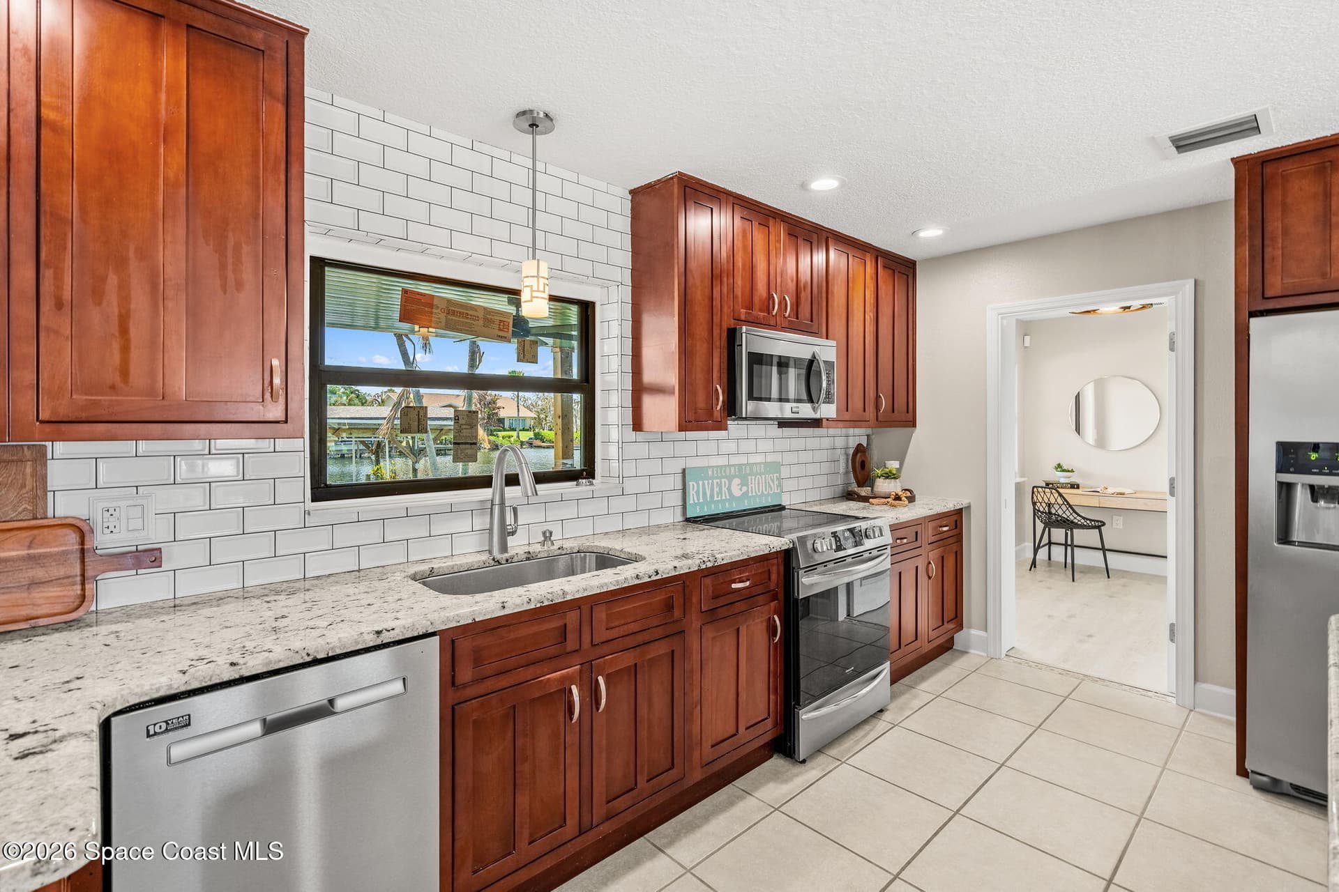 213 River Road photo 23