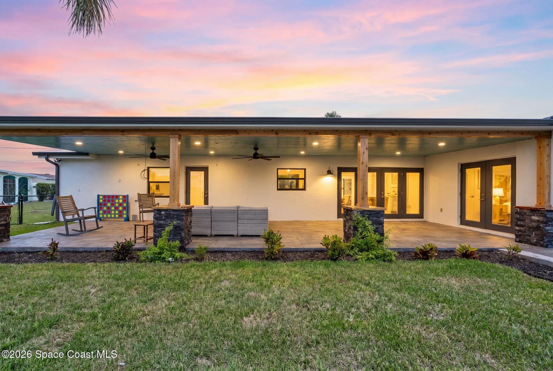213 River Road photo 3
