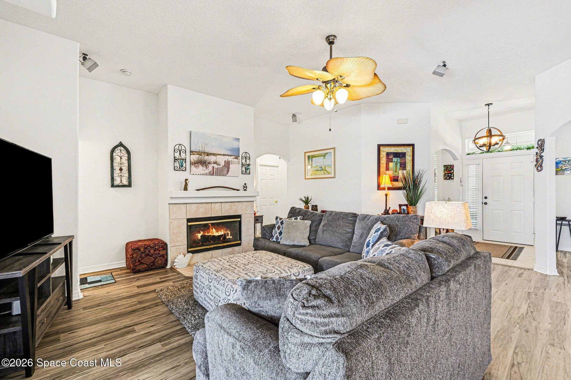 3875 Waterford Drive photo 16