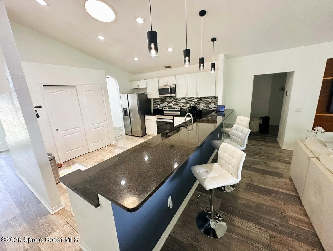 704 Carriage Hill Road photo 13