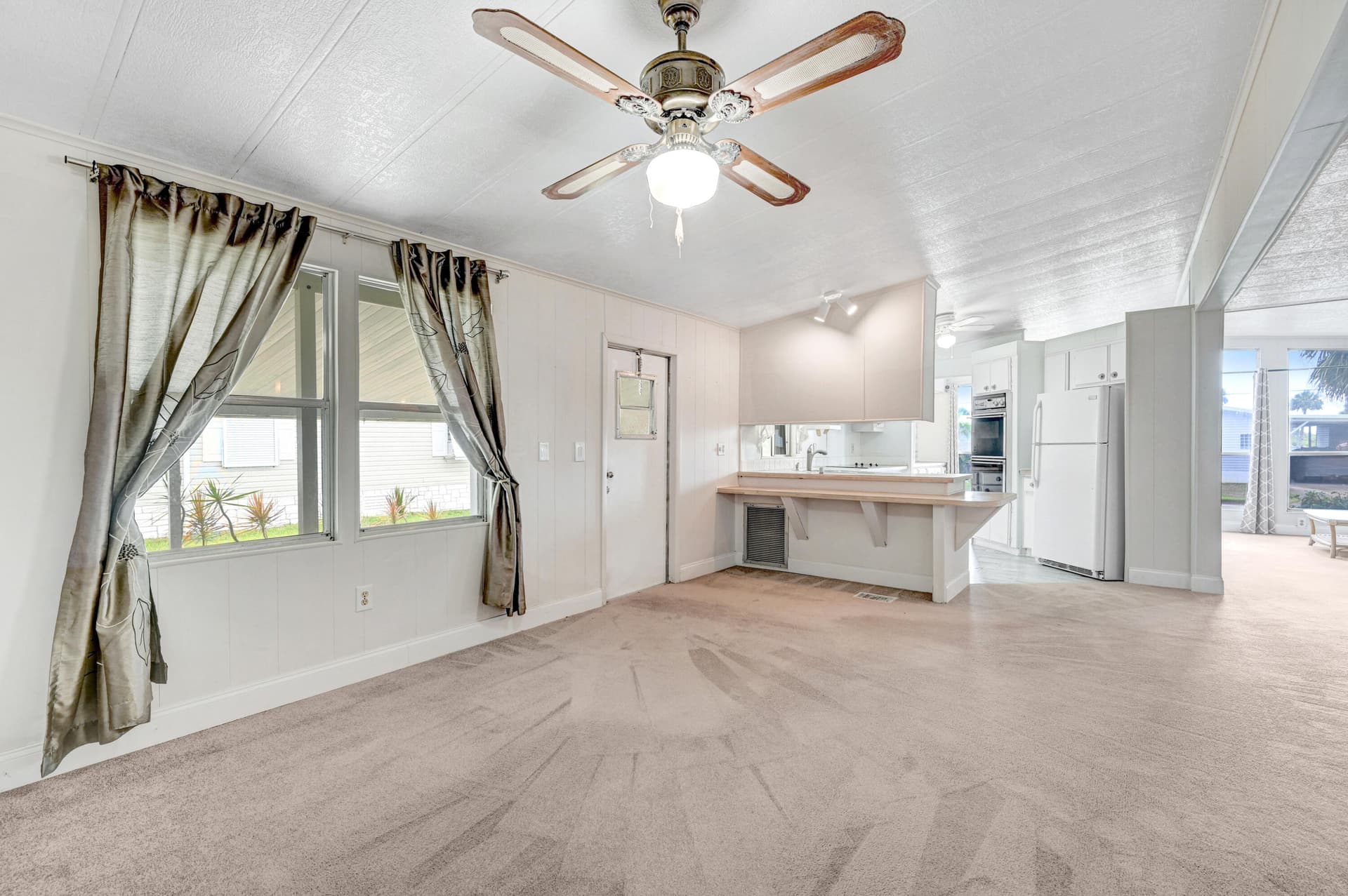 7500 Agawam Road photo 6