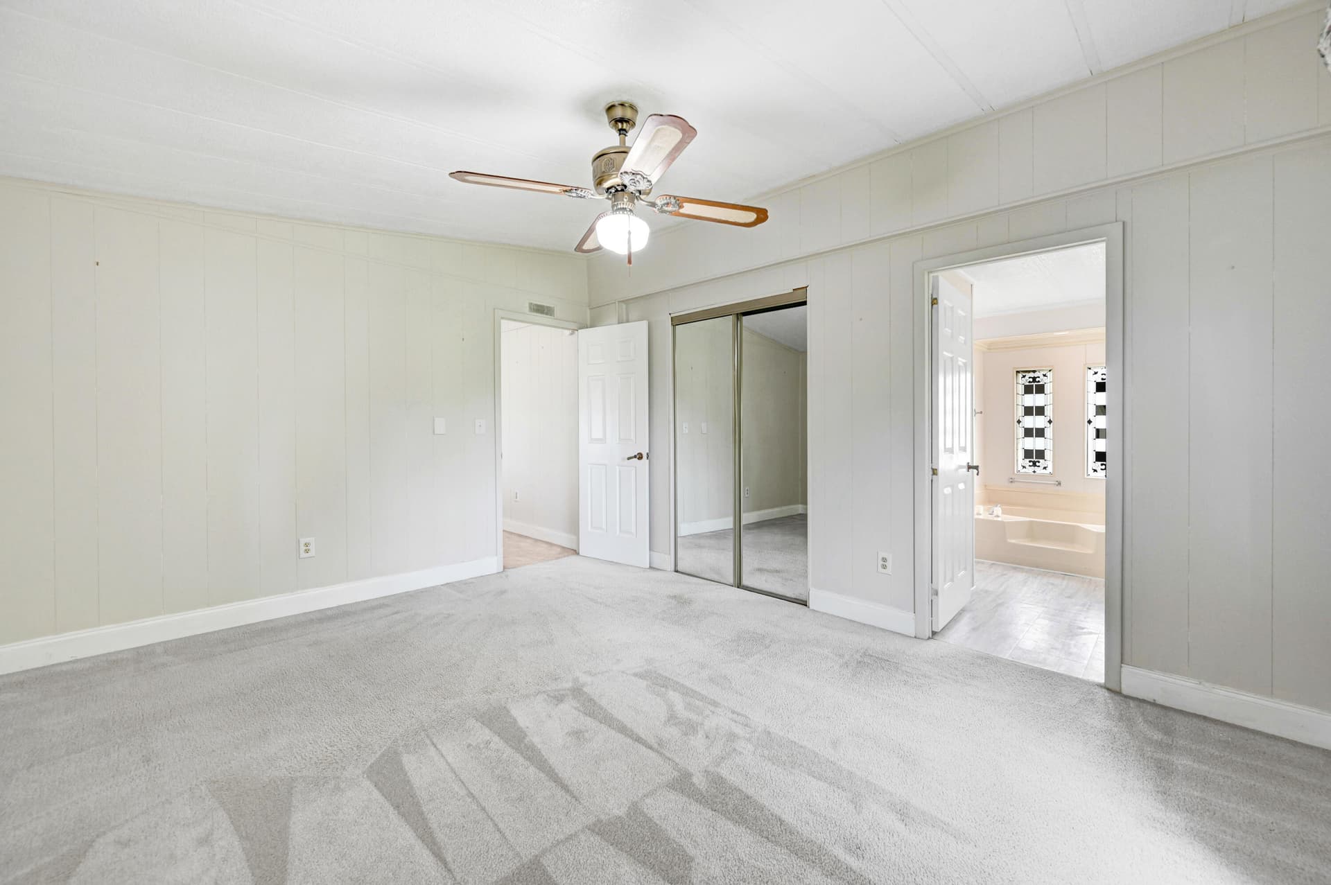 7500 Agawam Road photo 16