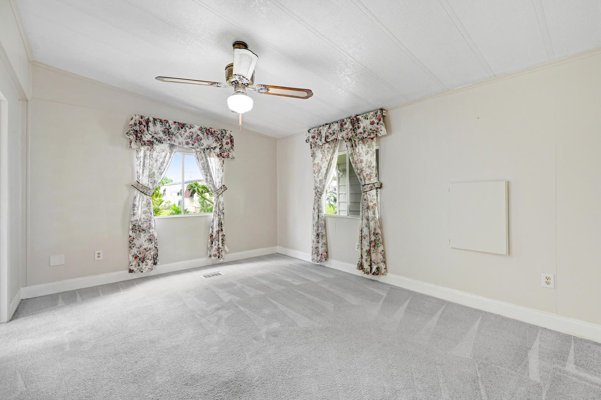 7500 Agawam Road photo 18