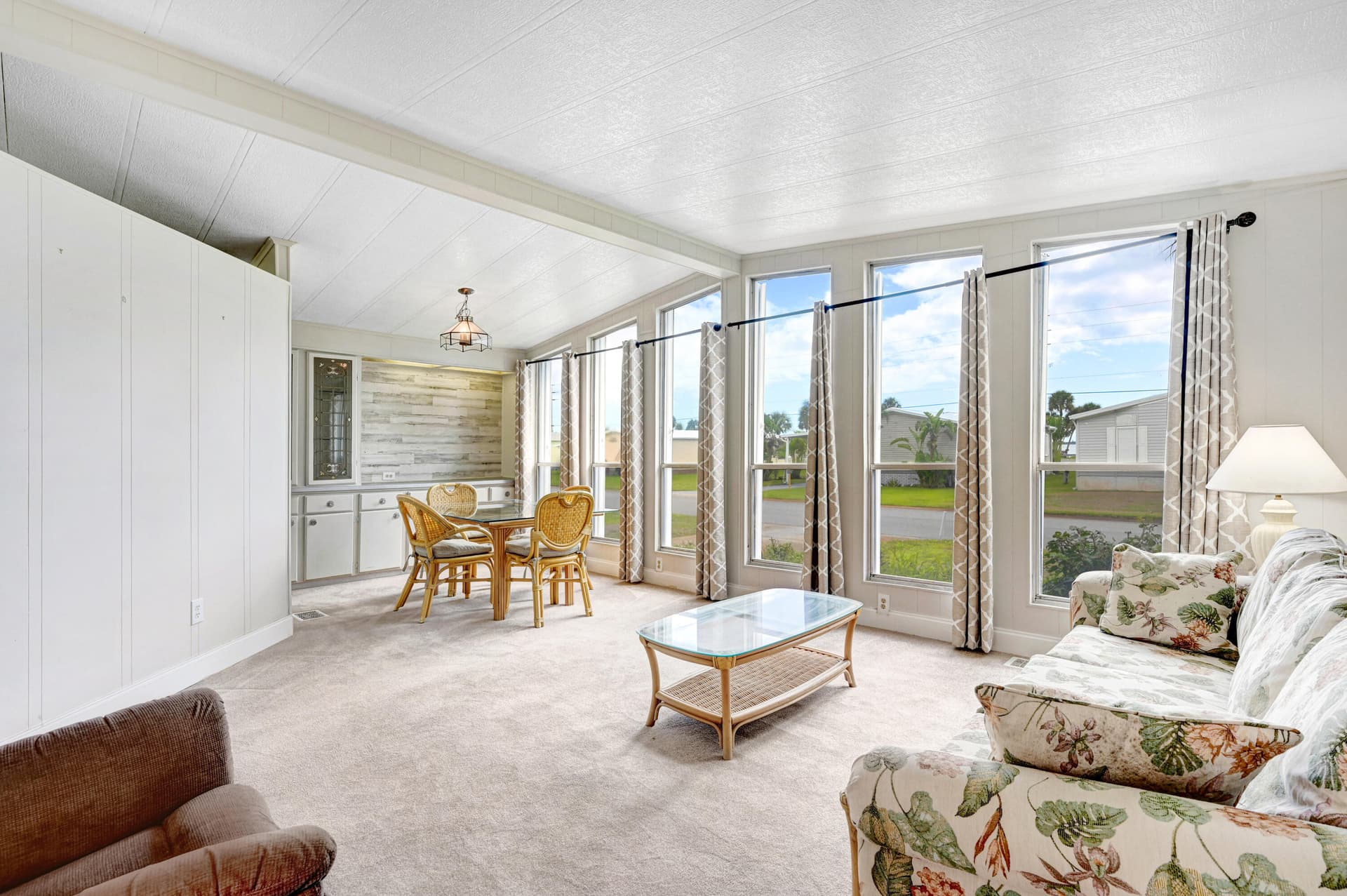 7500 Agawam Road photo 25