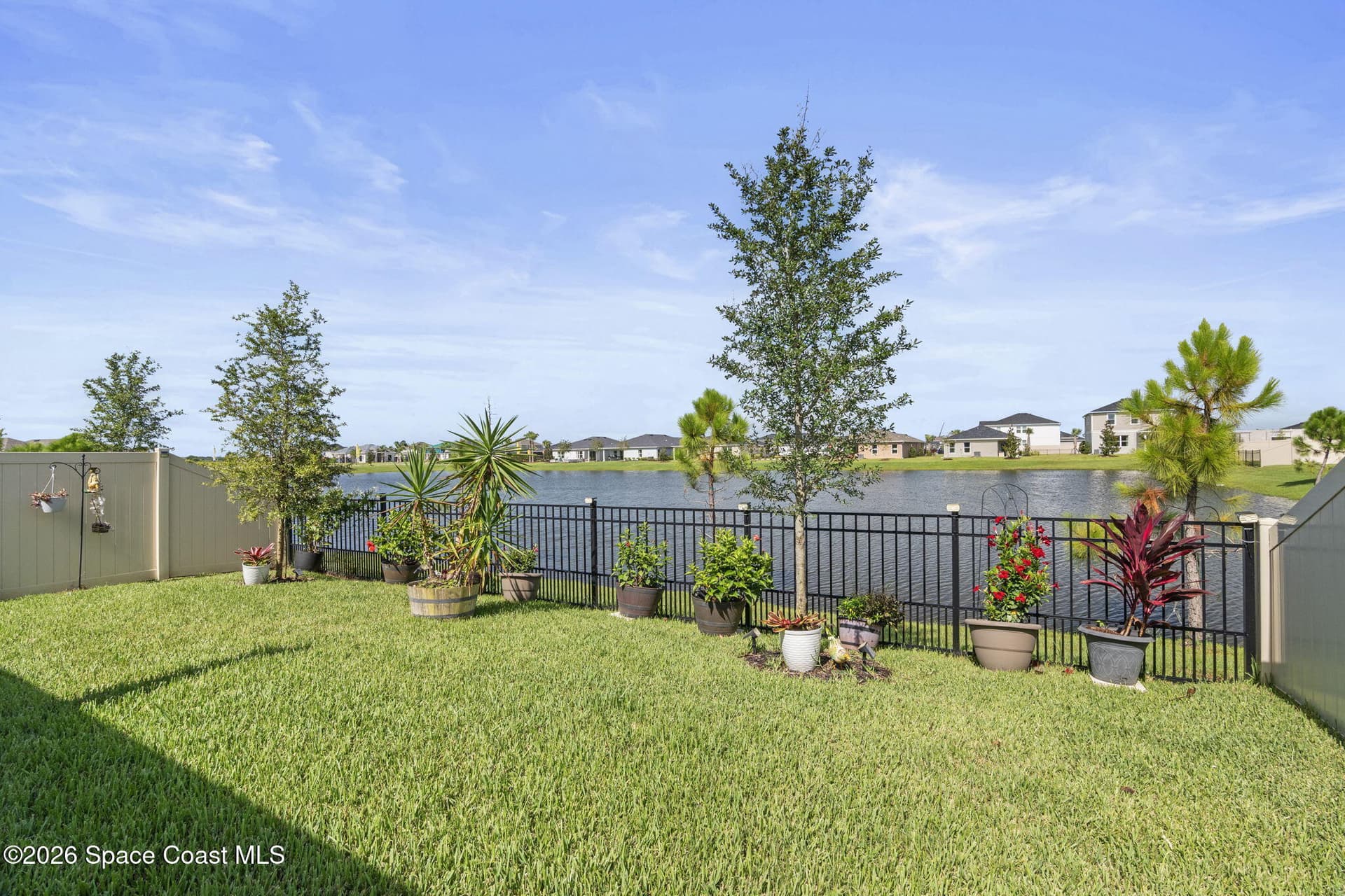 1254 Canfield Circle SE photo 16