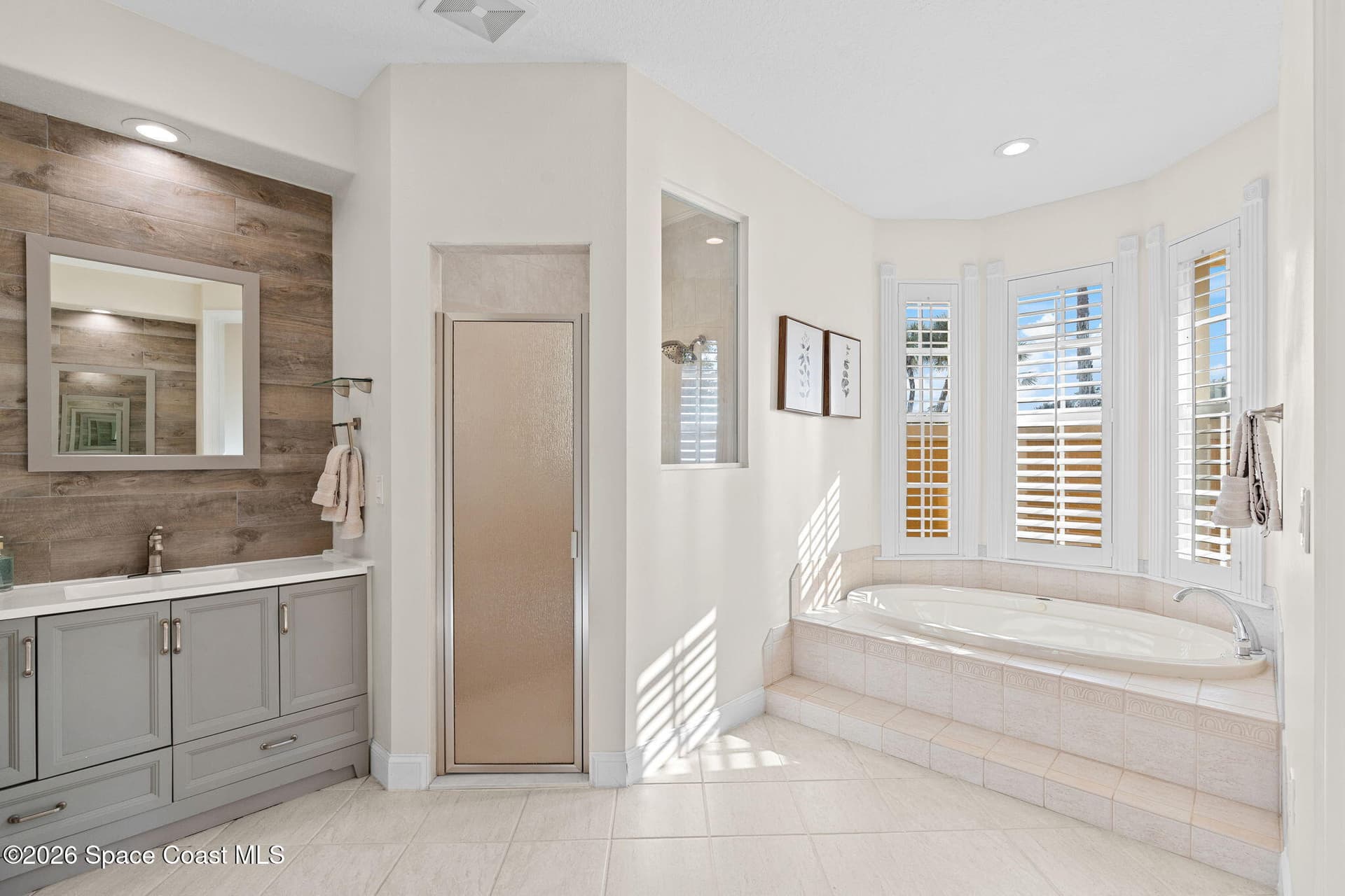 190 Stewart Drive photo 25