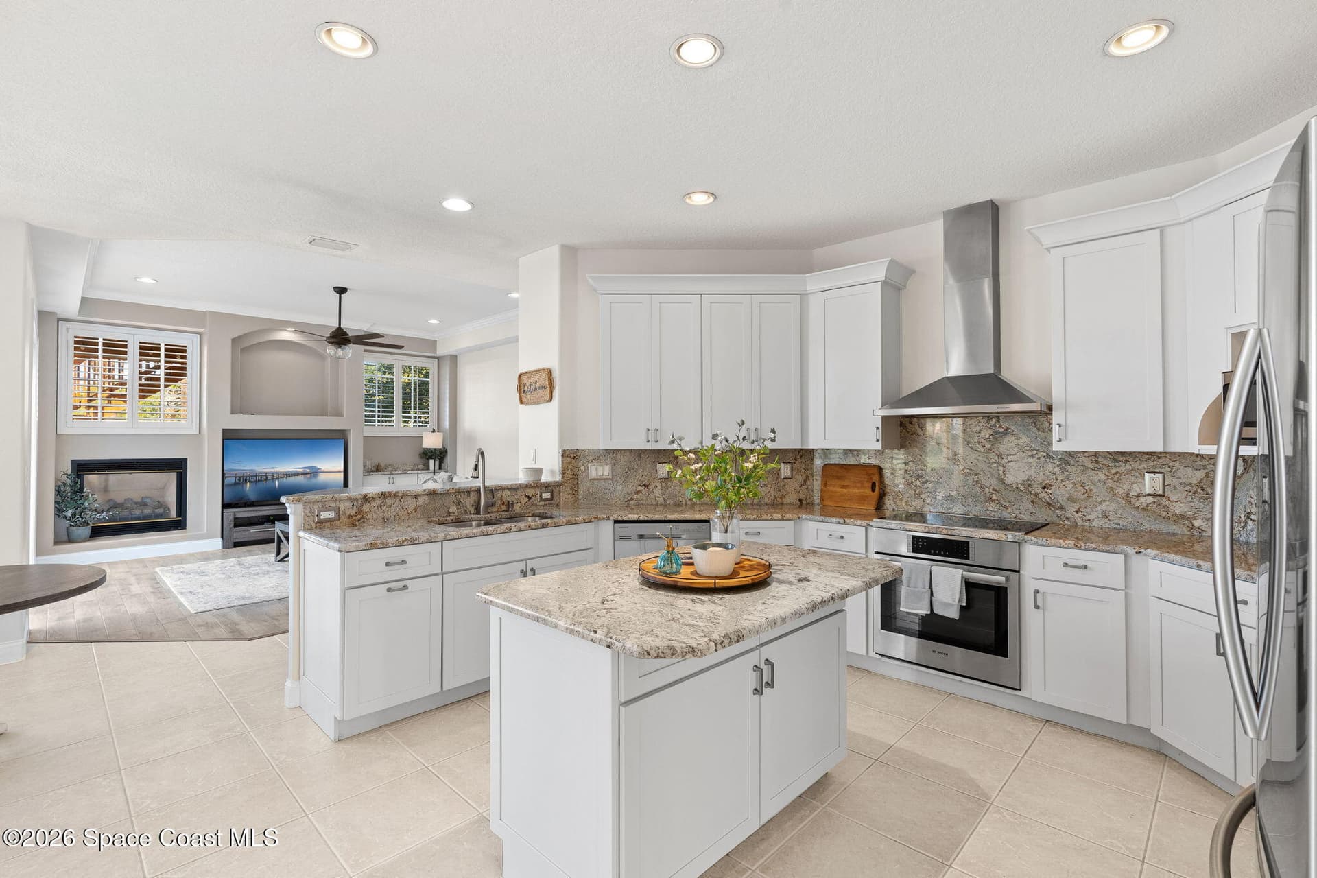190 Stewart Drive photo 11