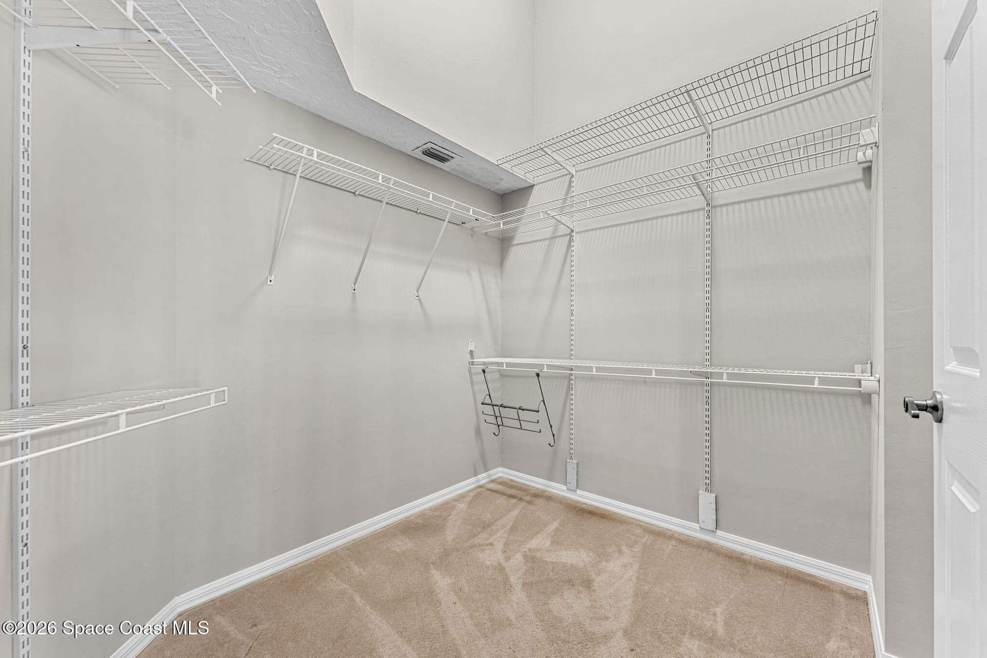 343 N Tropical Trail 404 photo 21