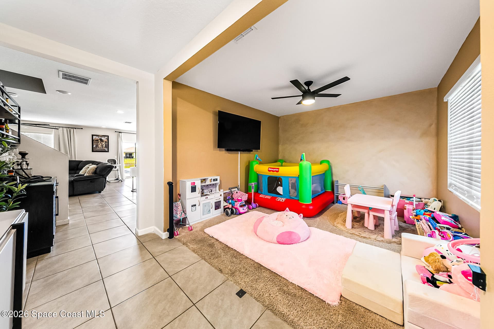 7251 Amethyst Avenue photo 12