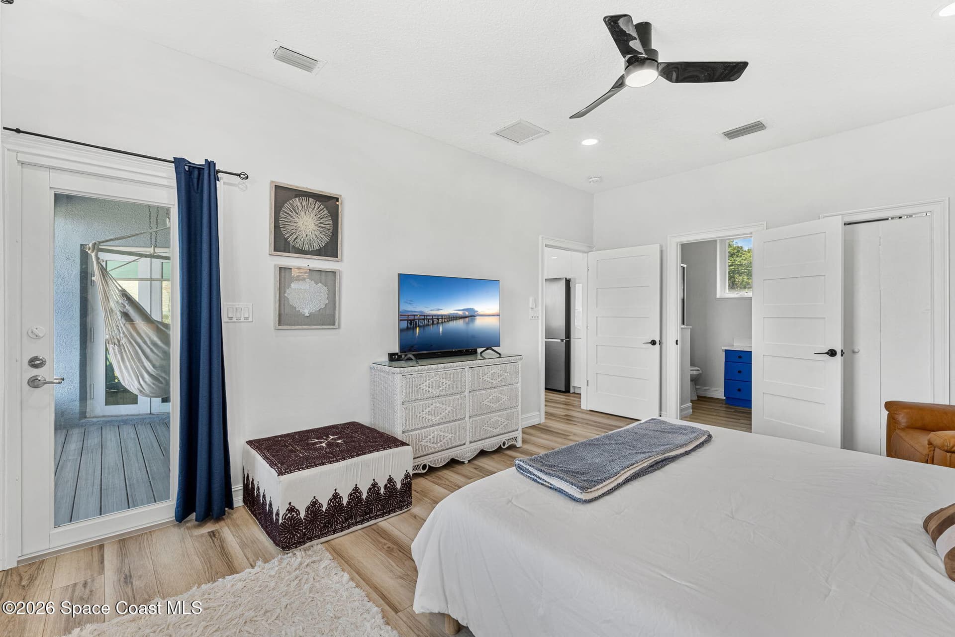 1000 S Banana River Drive photo 22