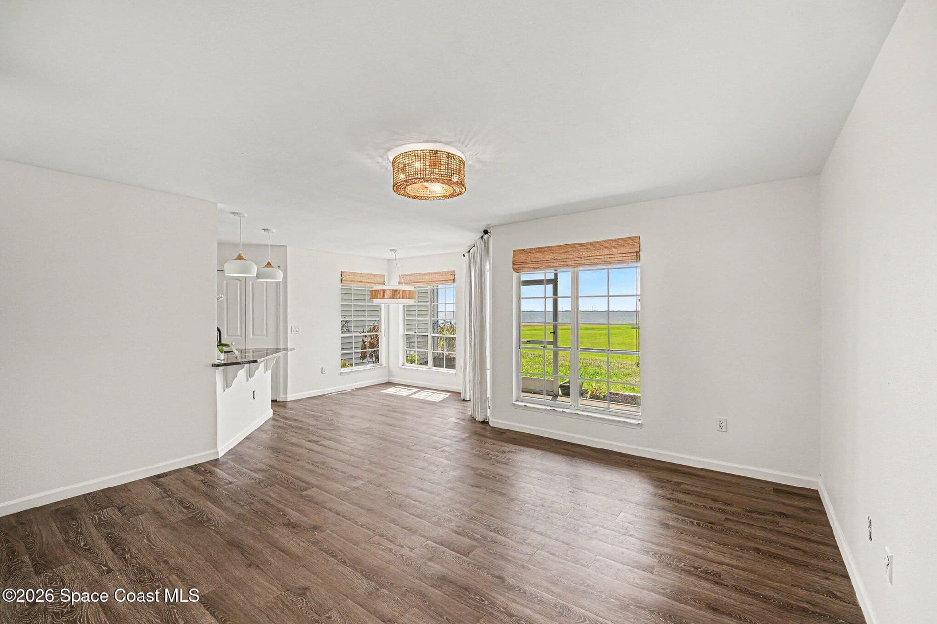 7300 N Highway 1 105 photo 3