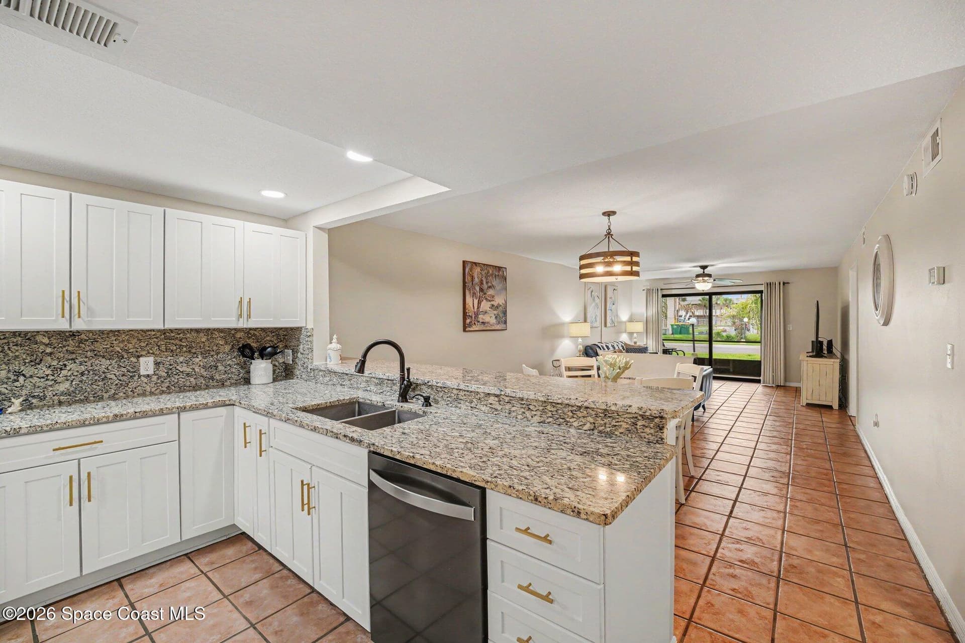 3160 N Atlantic Avenue A106 photo 8