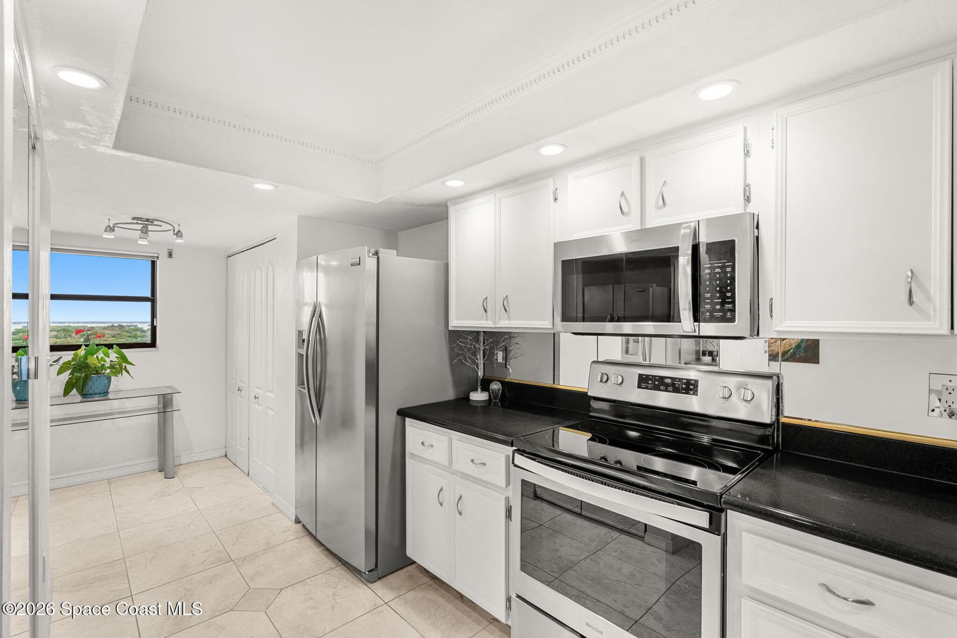 830 N Atlantic Avenue B903 photo 17
