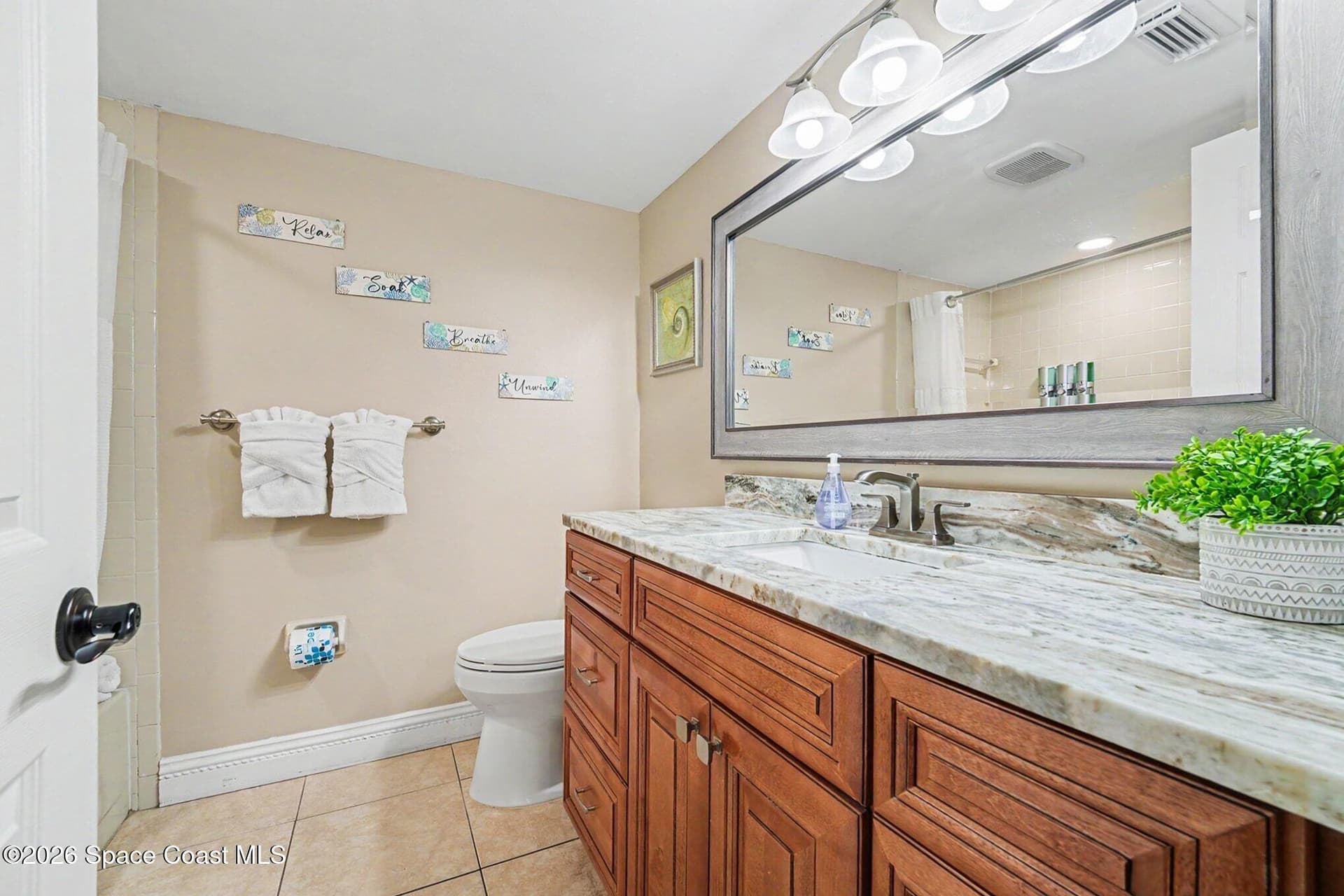 1000 N Atlantic Avenue 215 photo 19