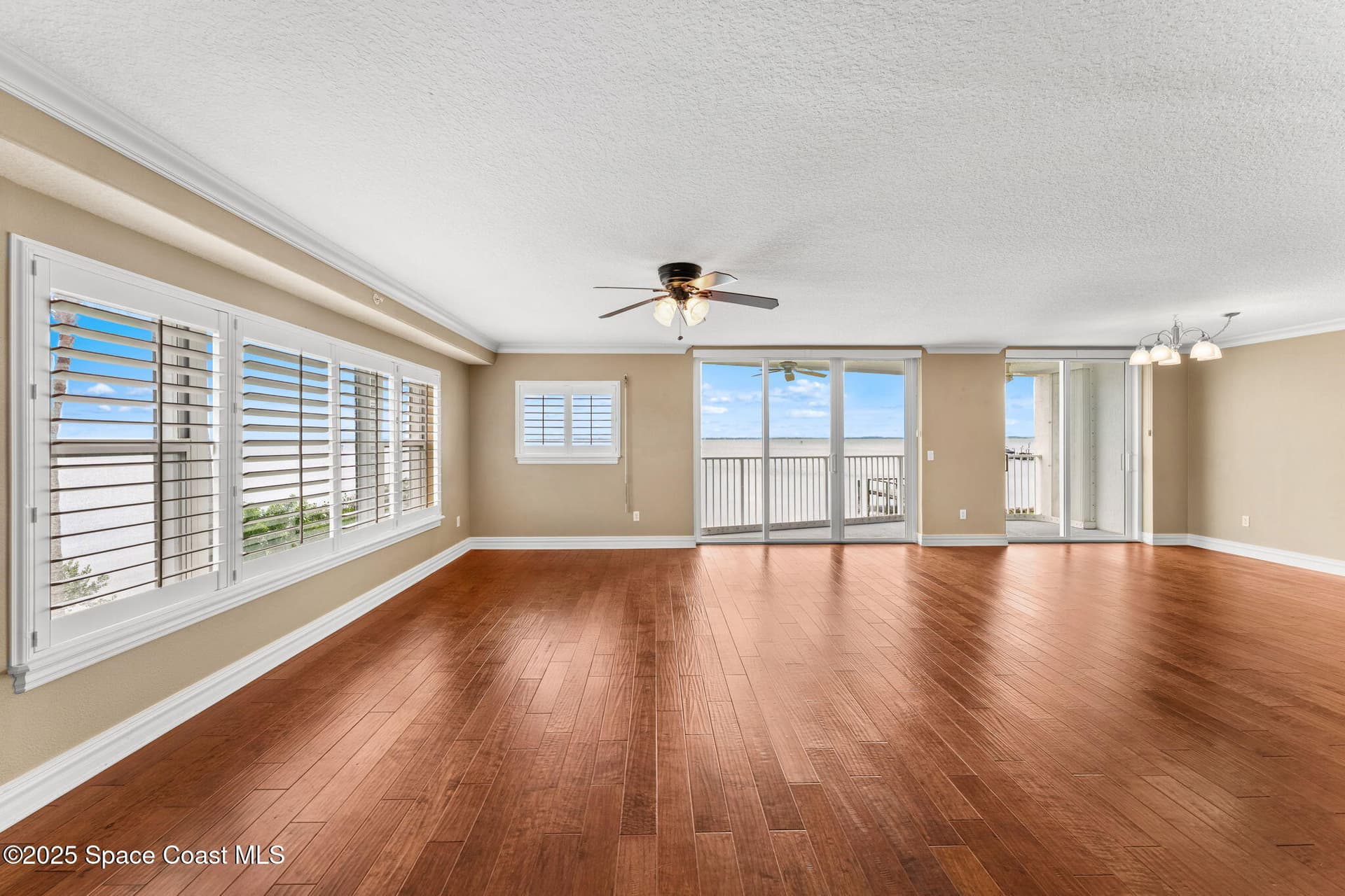 210 24th Street 201 photo 9
