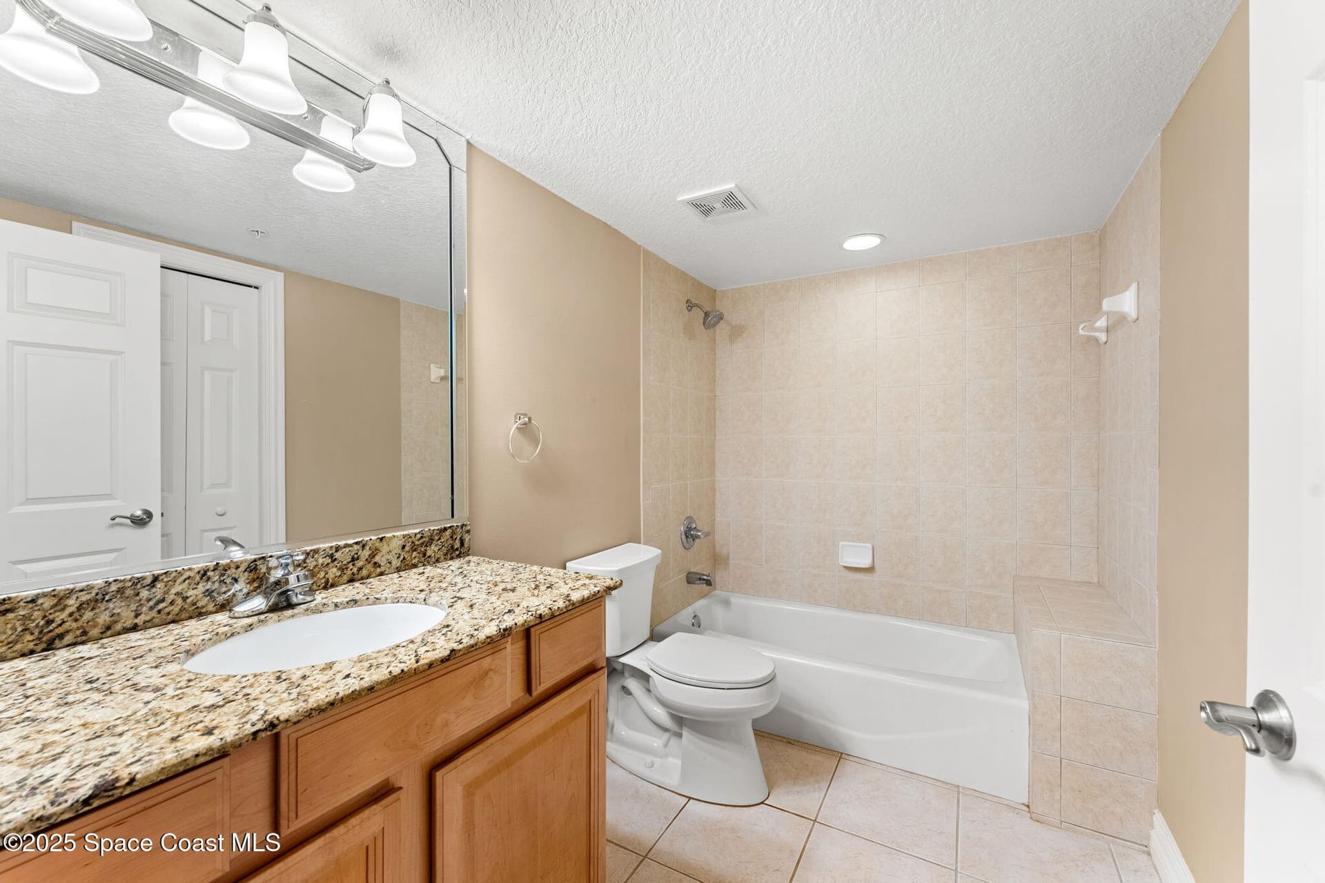 210 24th Street 201 photo 20