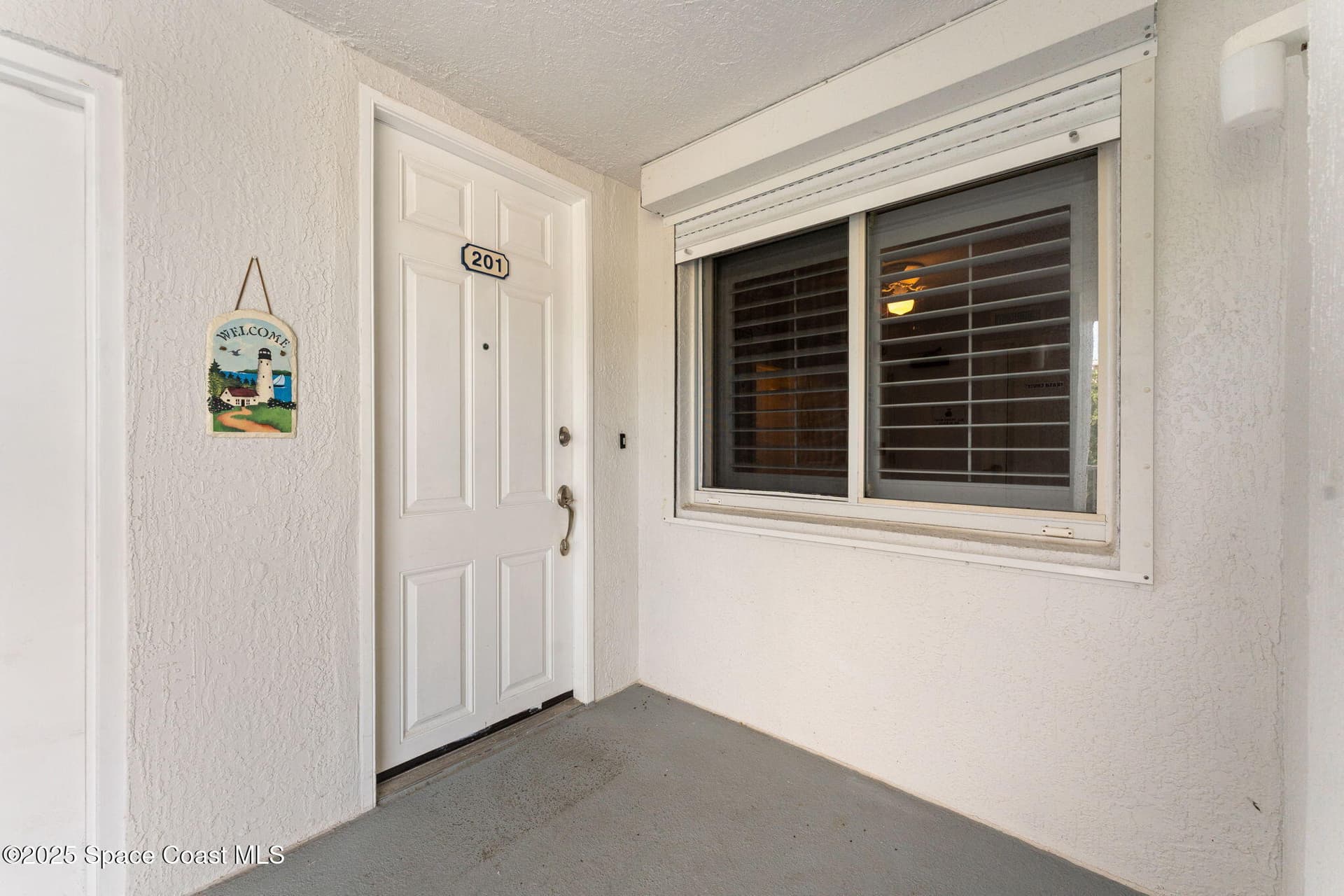 210 24th Street 201 photo 23