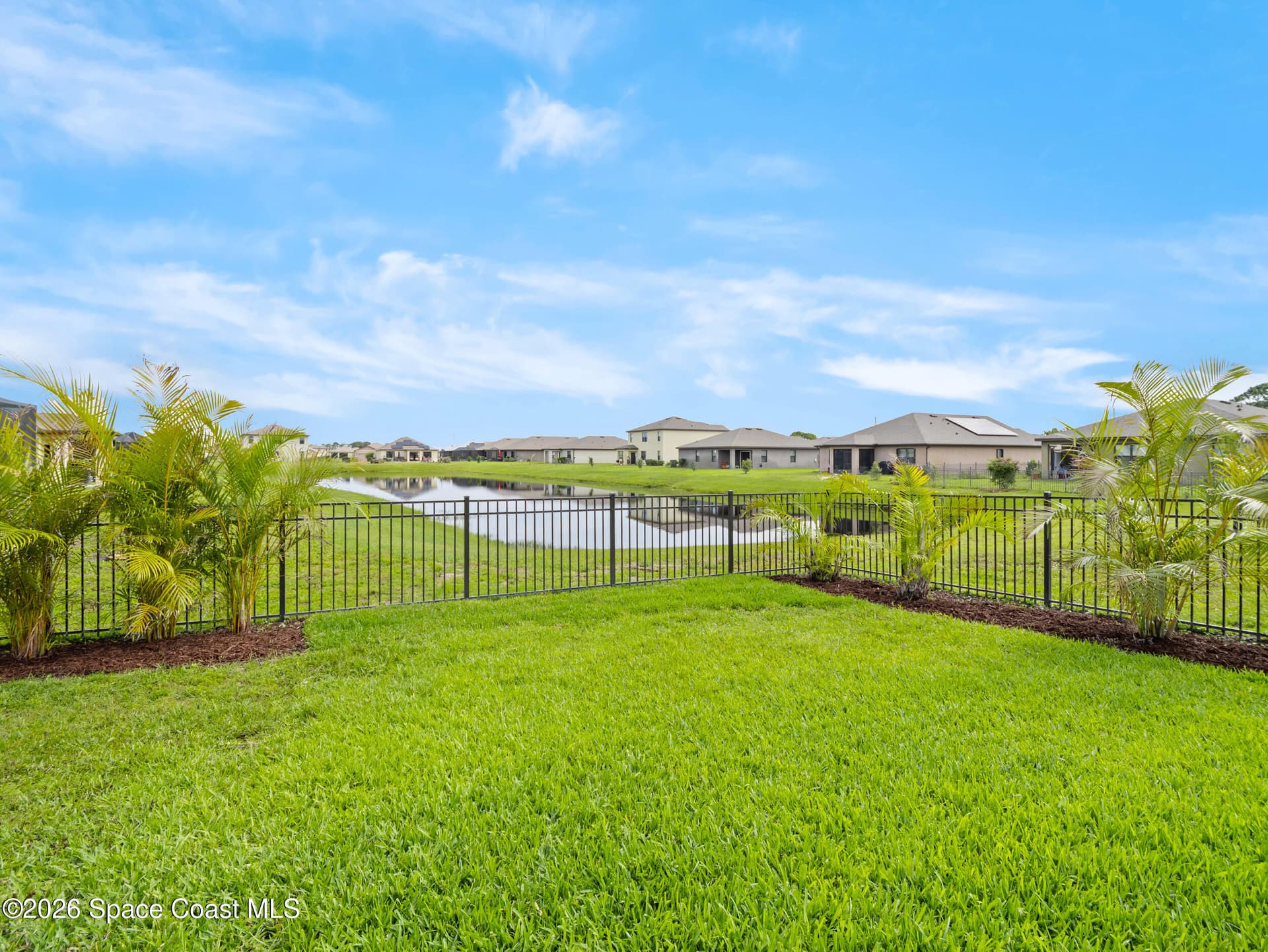 7528 Tourmaline Drive photo 5