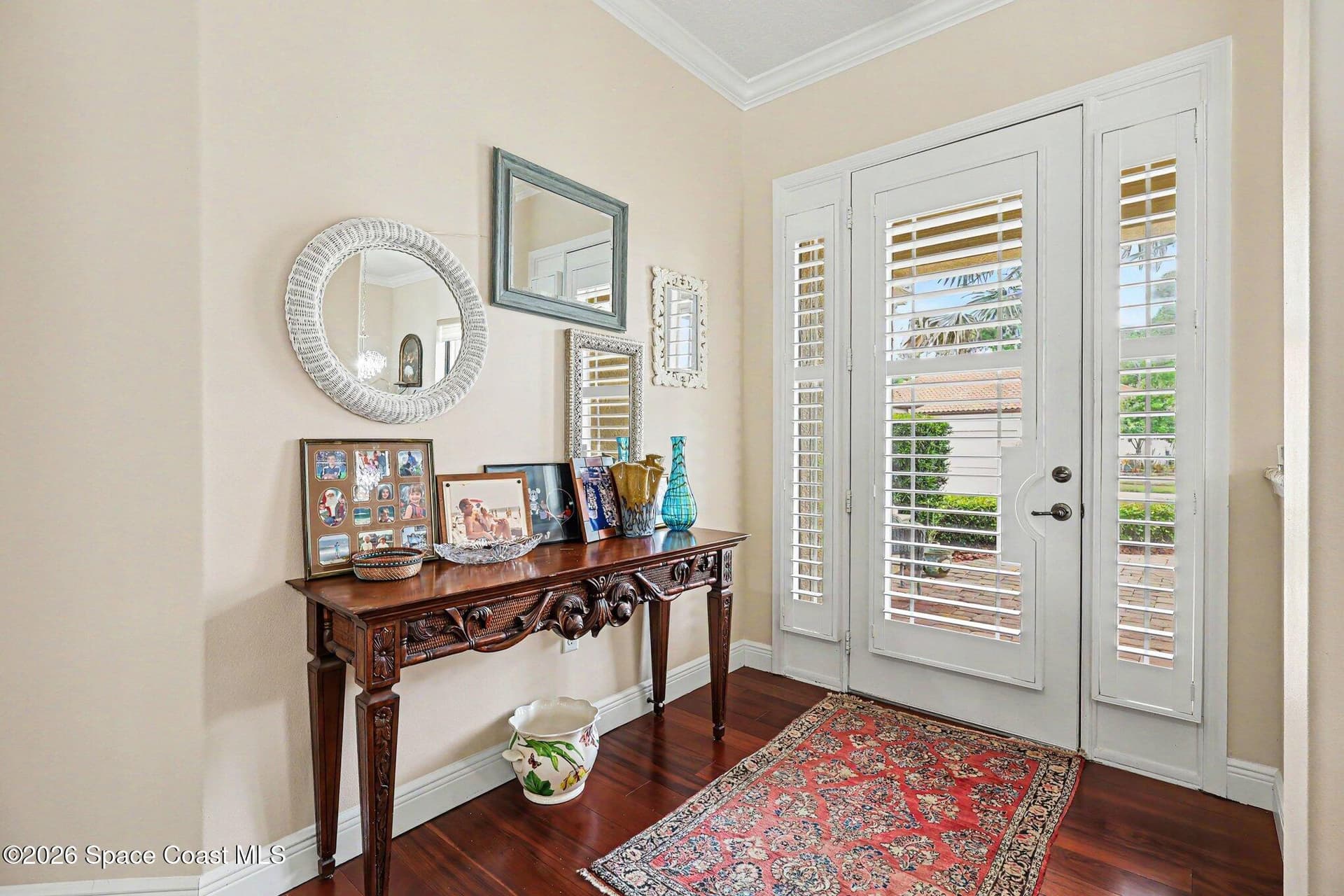 1502 Tralee Bay Avenue photo 9