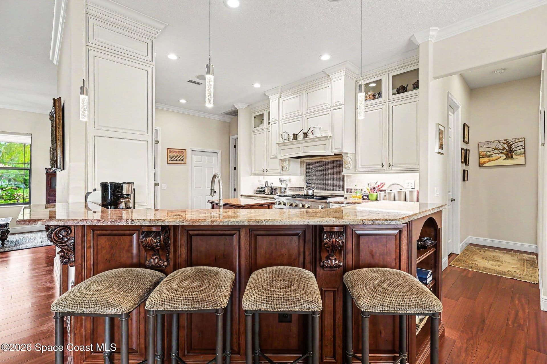 1502 Tralee Bay Avenue photo 14