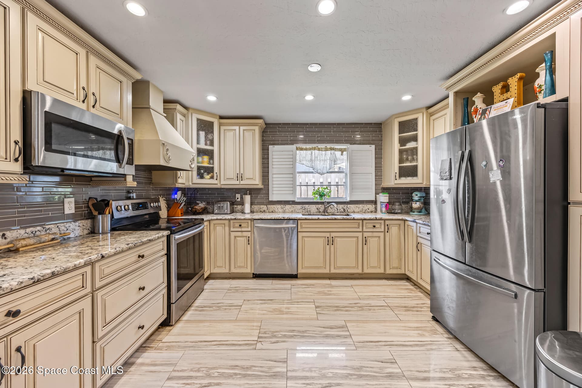 1371 Gleneagles Way photo 20