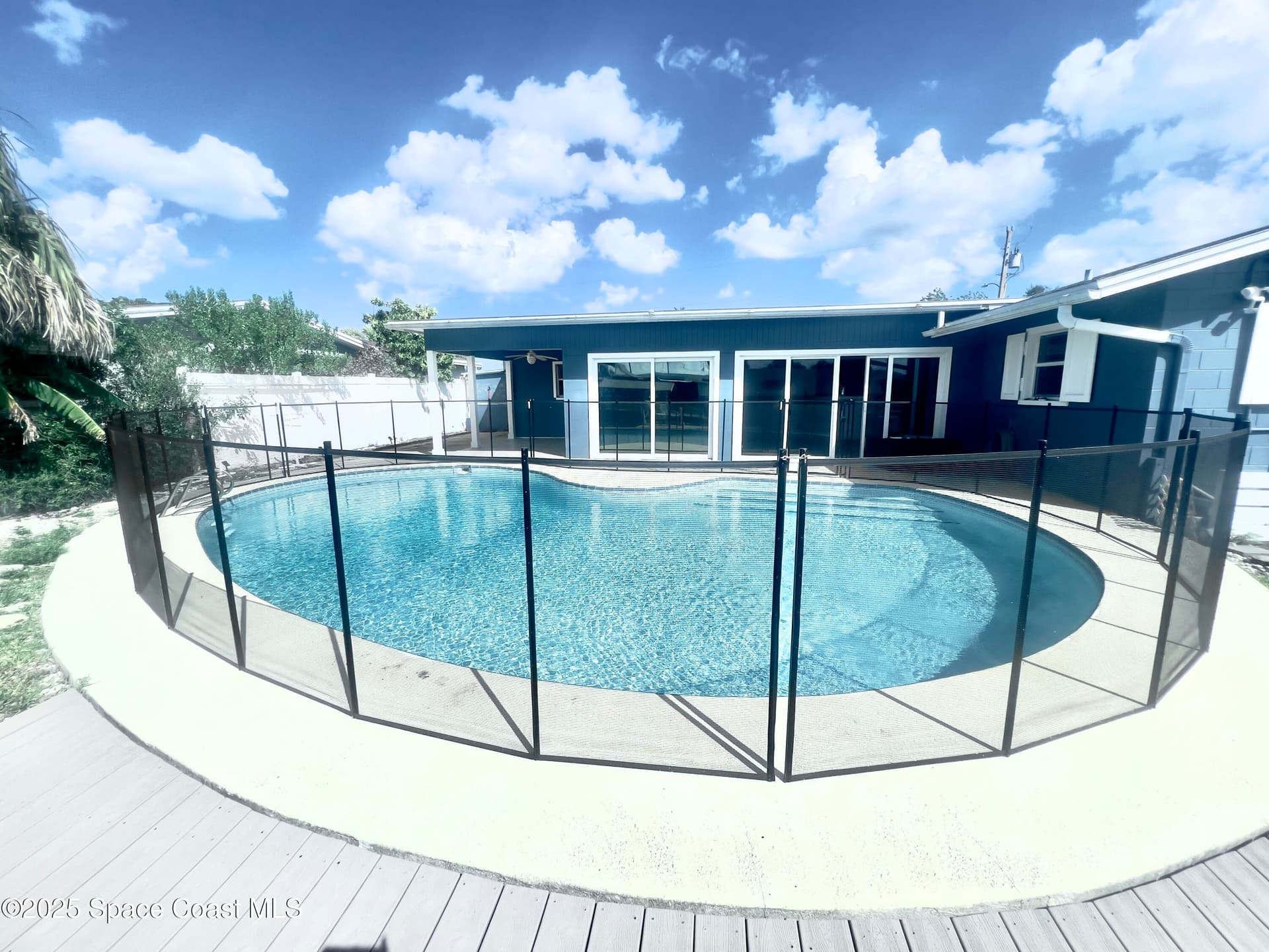 380 Diana Boulevard photo 7