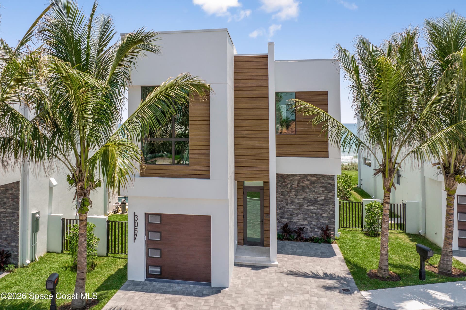 3057 S Highway A1a photo 1