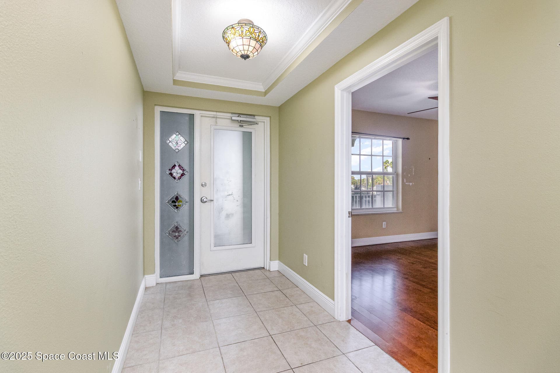 1211 E New Haven Avenue 402 photo 6