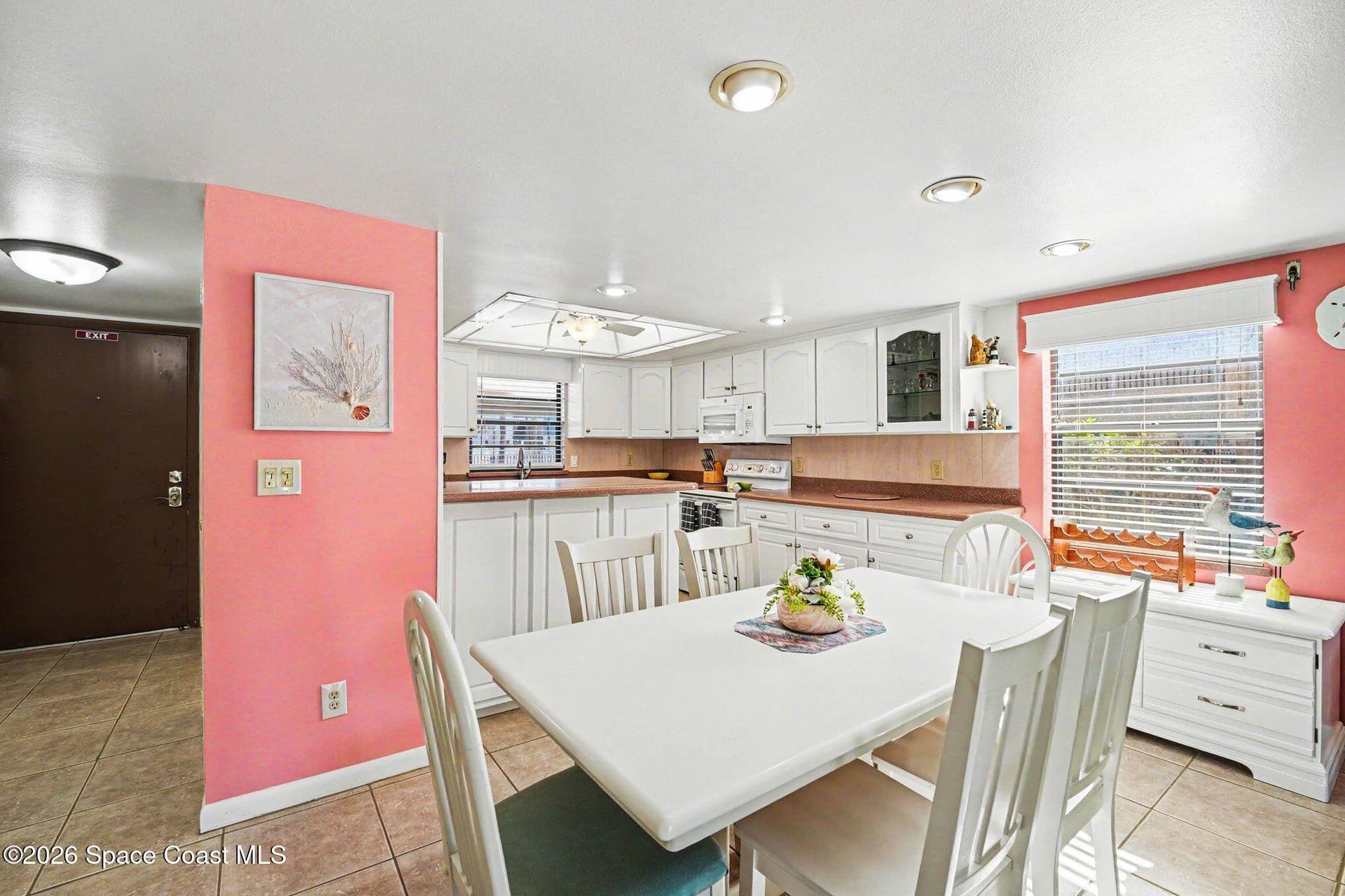 5200 Ocean Beach Boulevard 115 photo 10