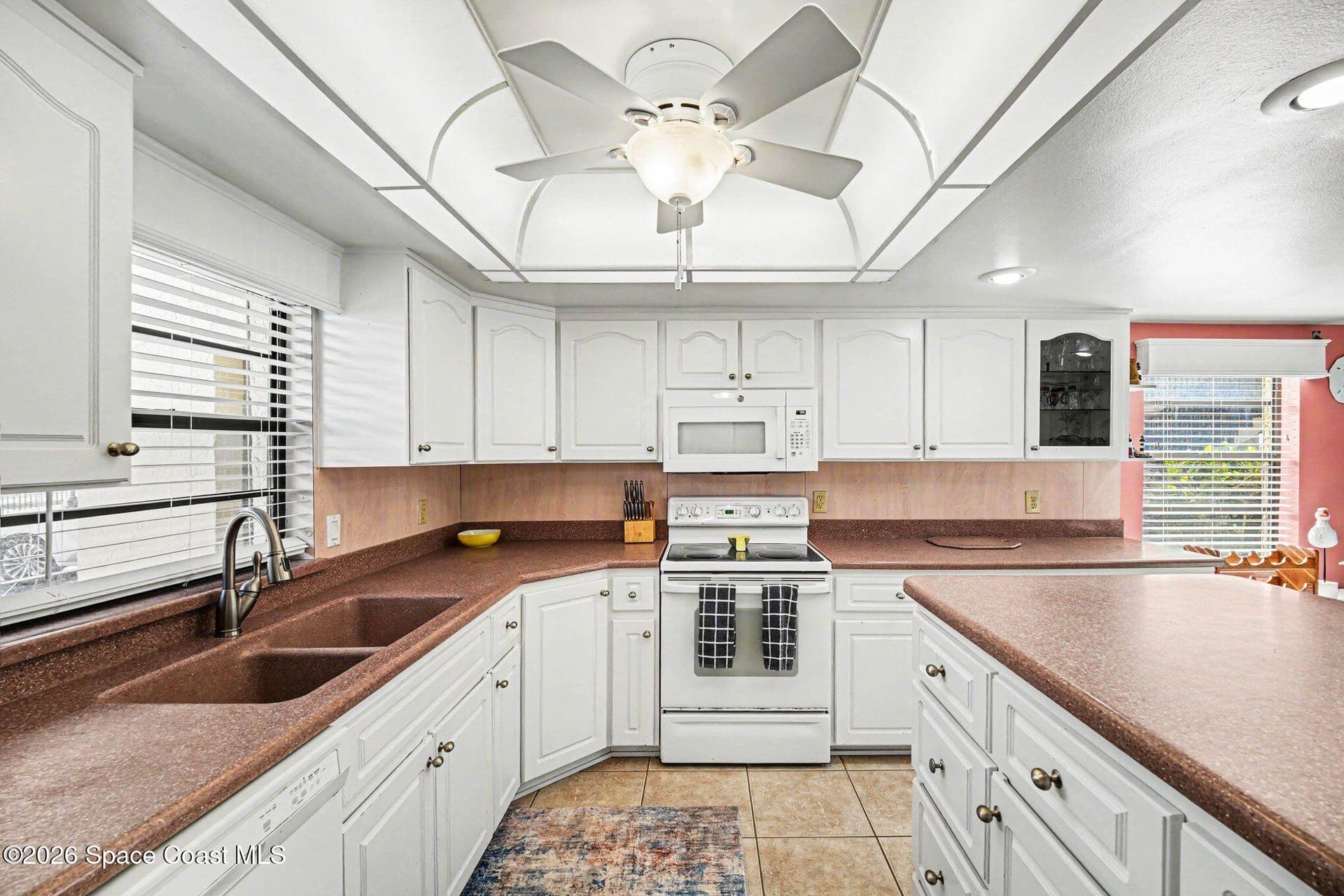 5200 Ocean Beach Boulevard 115 photo 13