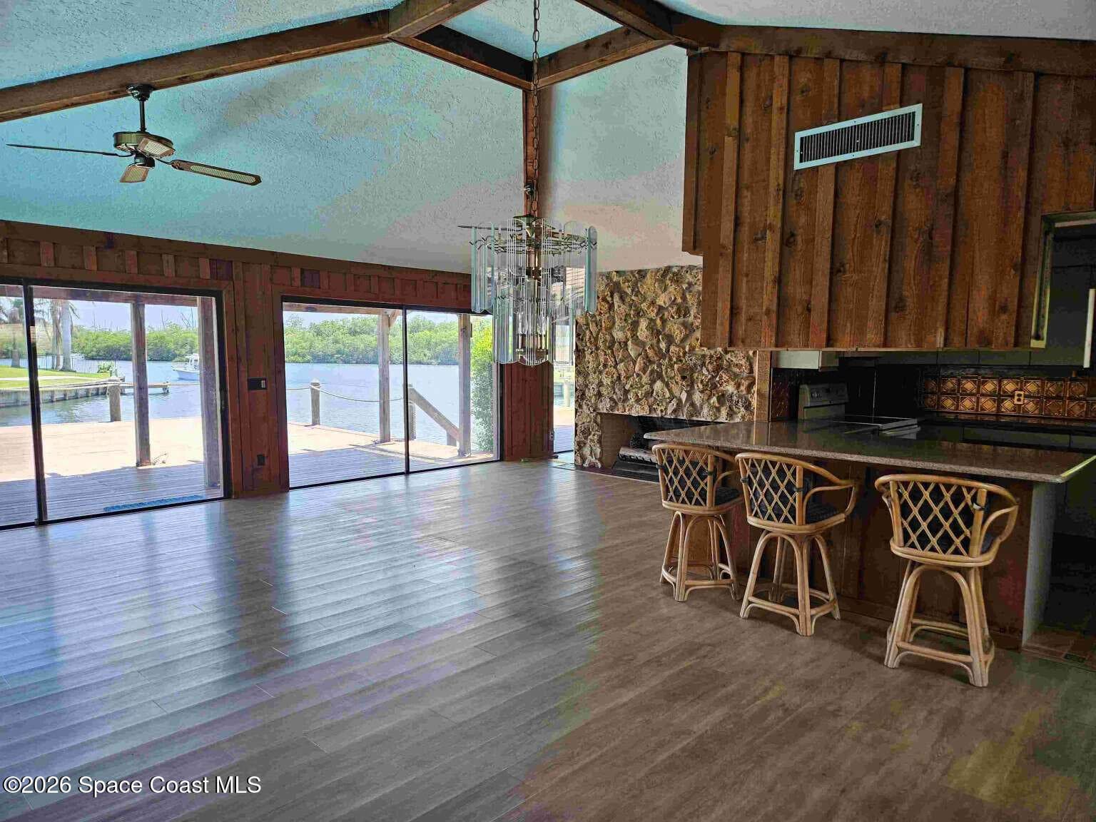 425 Arrowhead Lane photo 7
