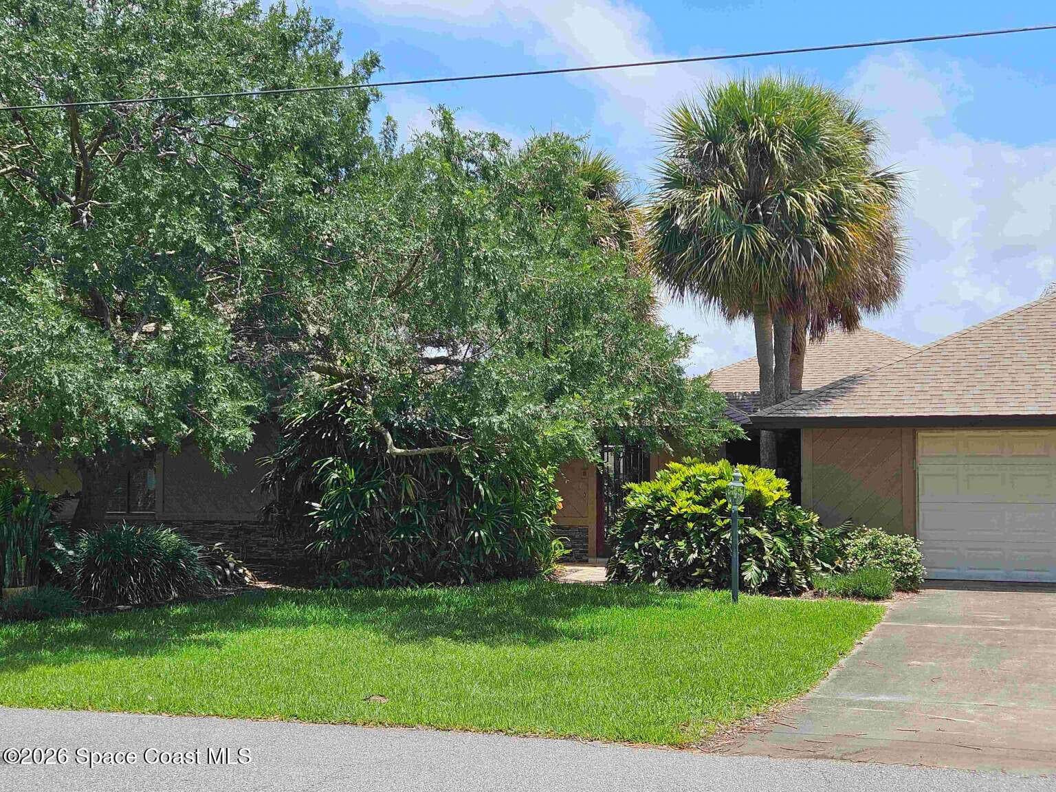 425 Arrowhead Lane photo 2