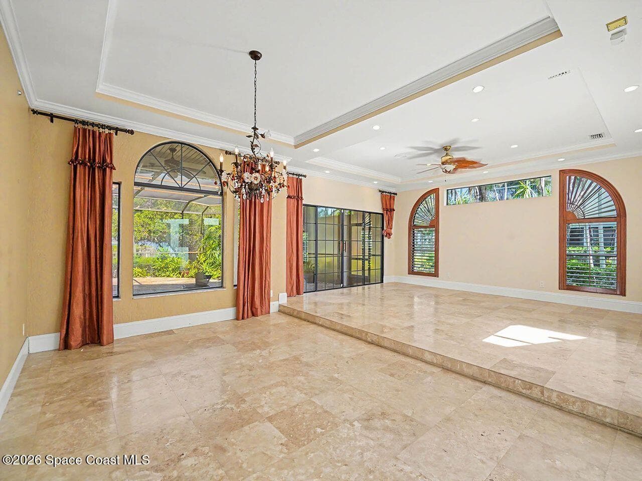 484 Lanternback Island Drive photo 6