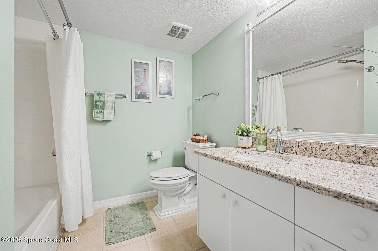 8941 Lake Drive 202 photo 23