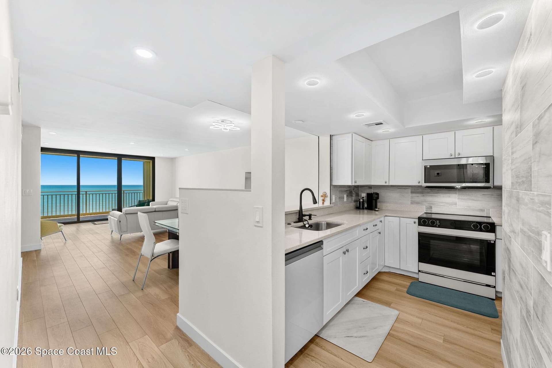 2835 N Highway A1a 902 photo 9