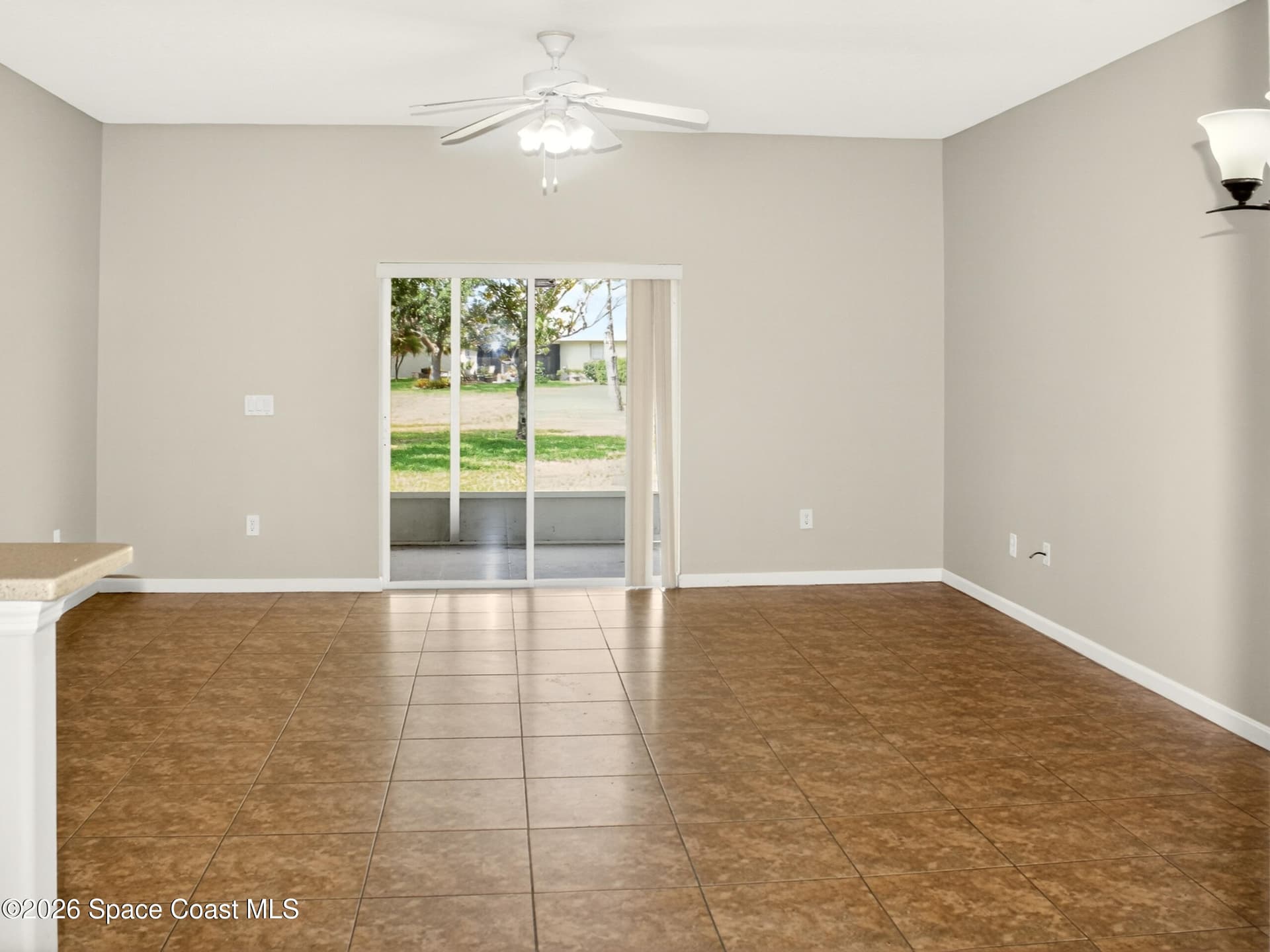 376 Broyles Drive SE photo 9
