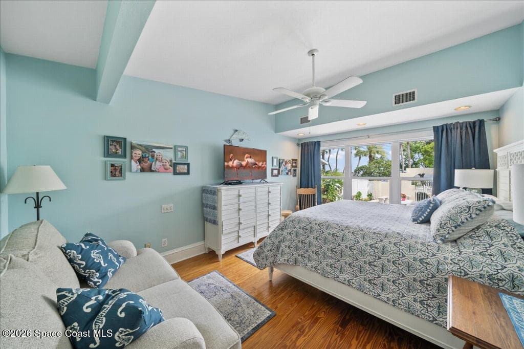 1110 Riverside Drive photo 19