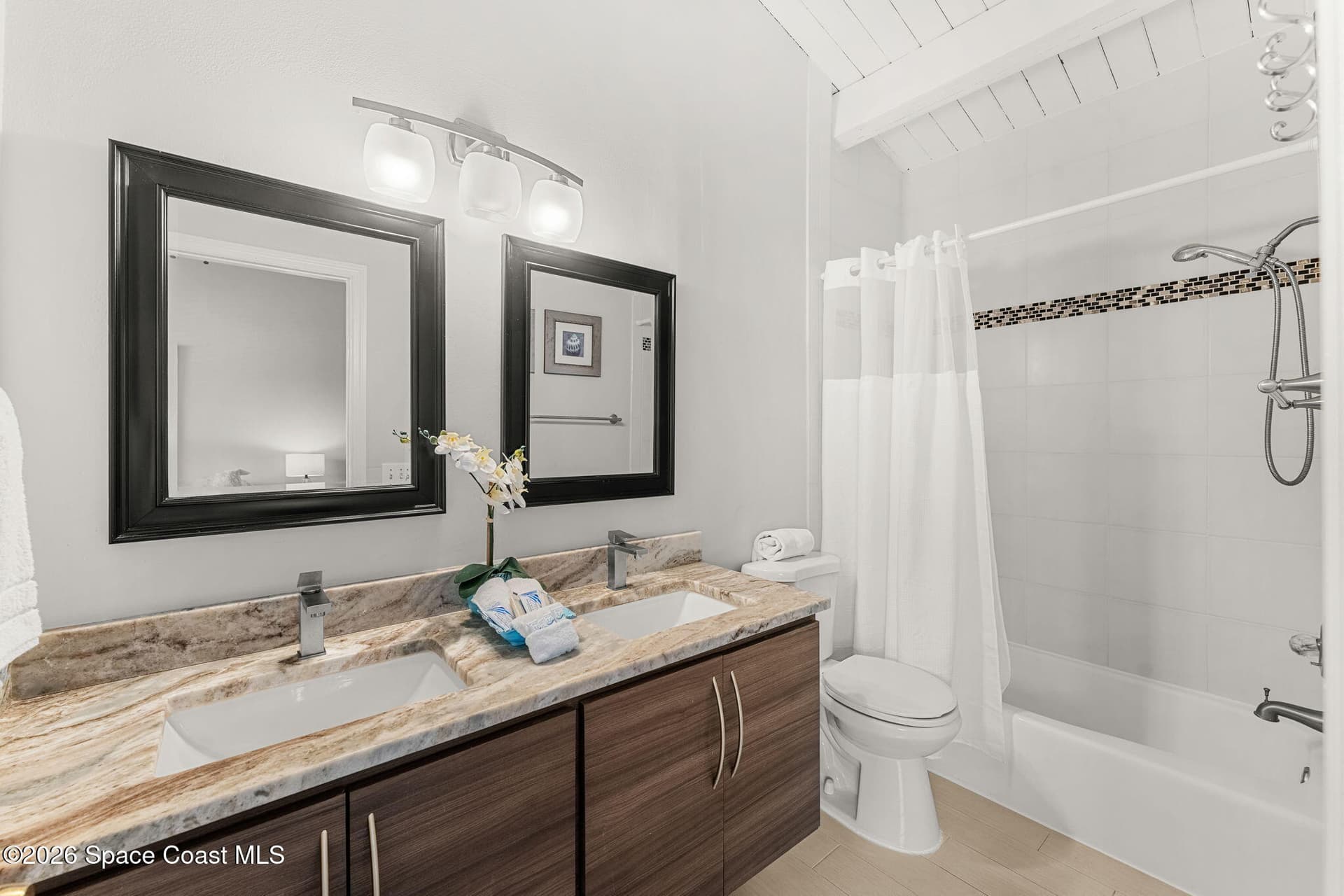 2951 S Highway A1a photo 18