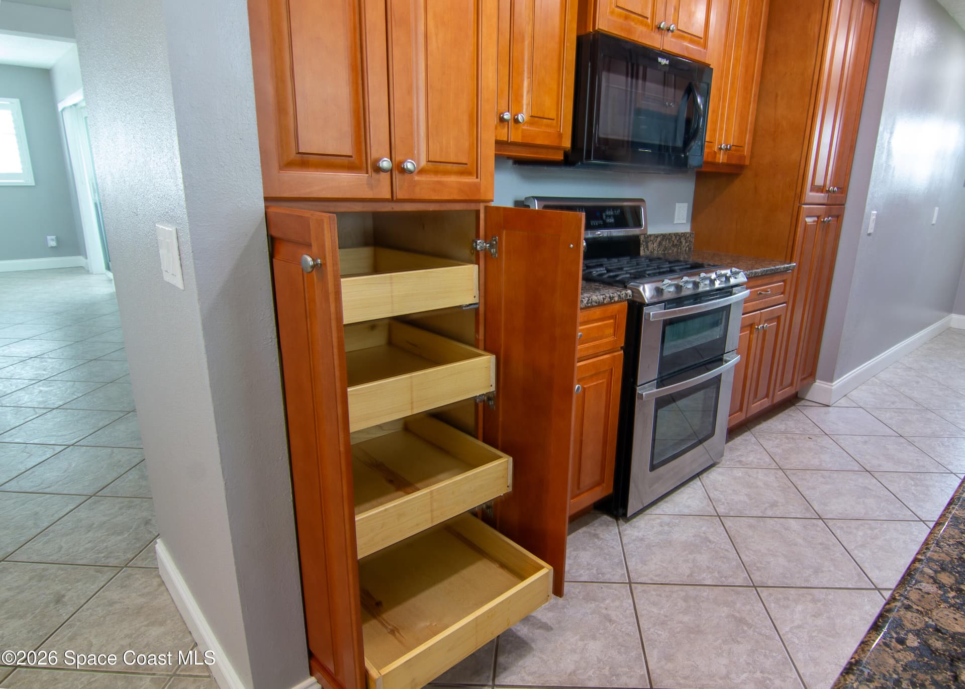 1592 Coral Street photo 7