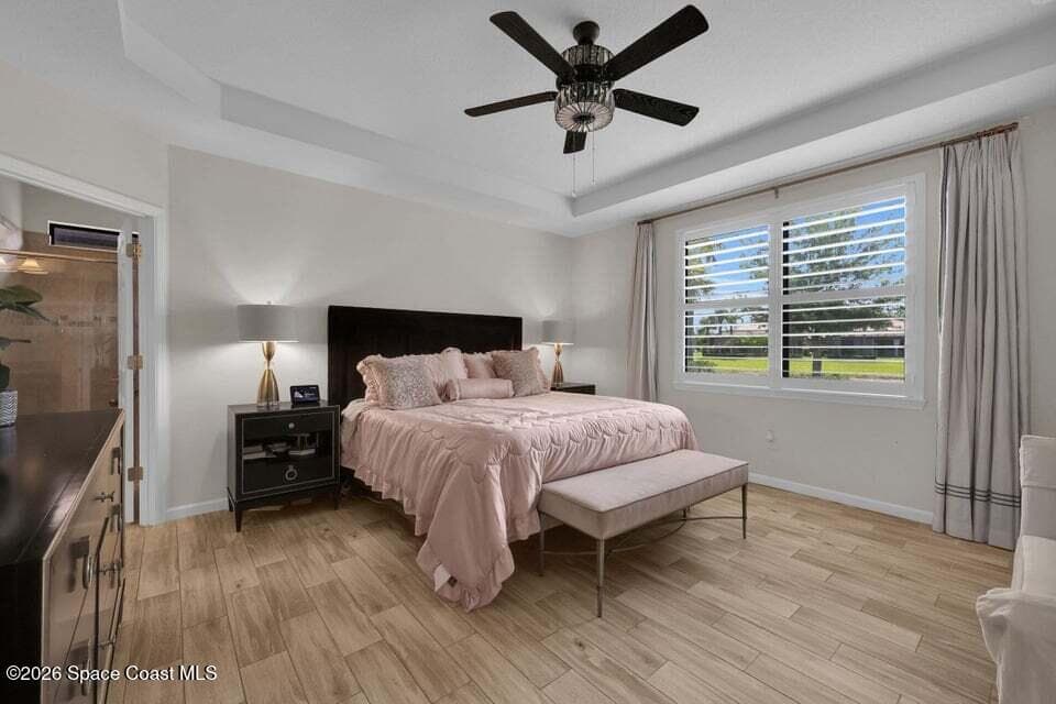 5040 Pendelton Square photo 14