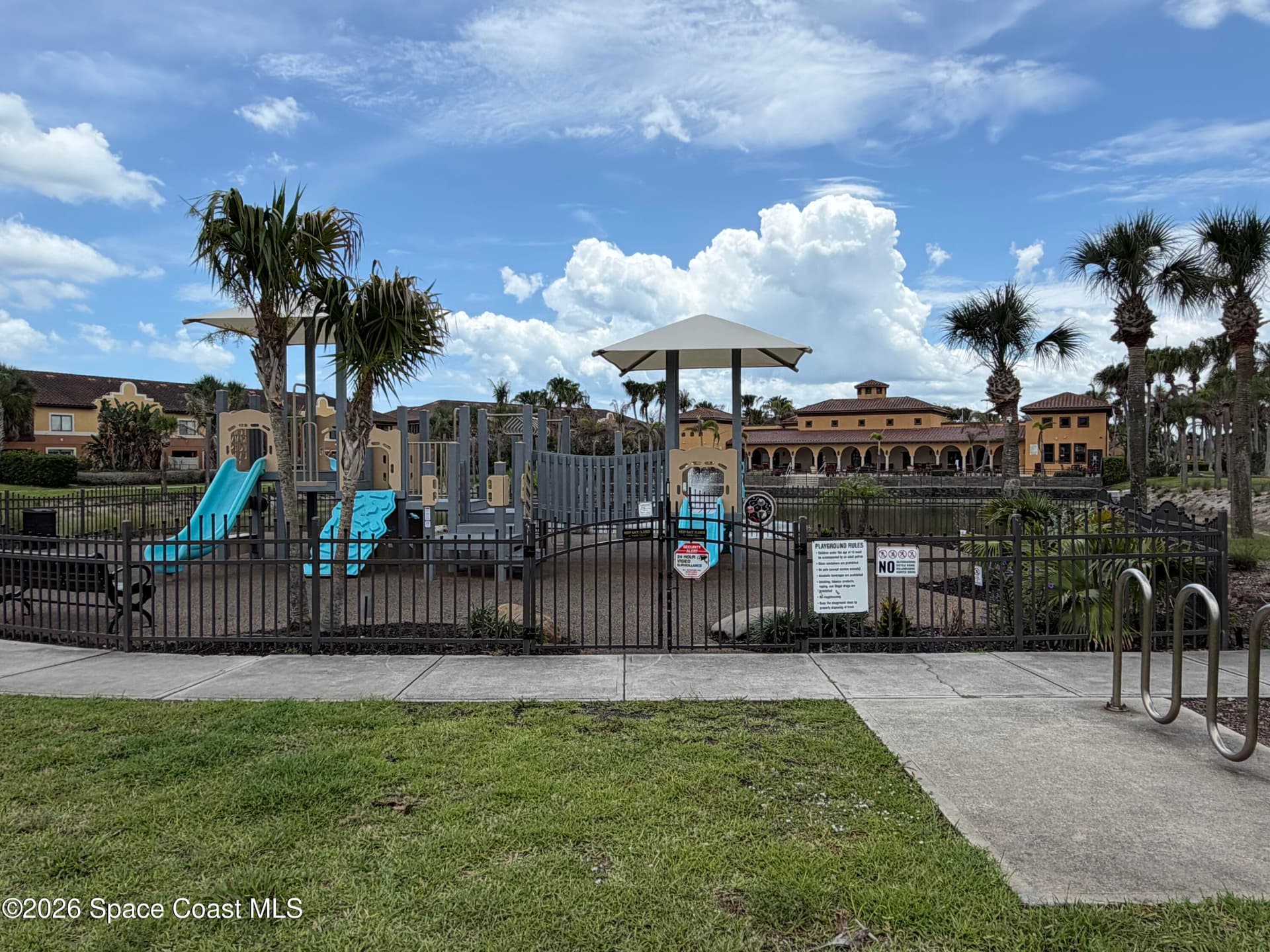 747 Ventura Drive photo 23