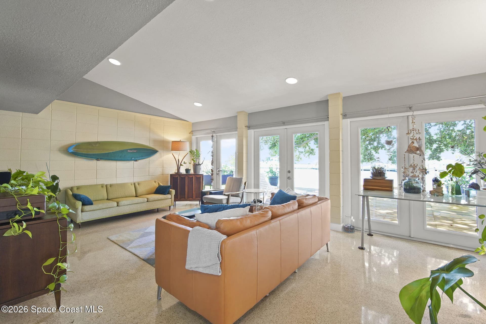 514 Cocoa Isles Boulevard photo 3
