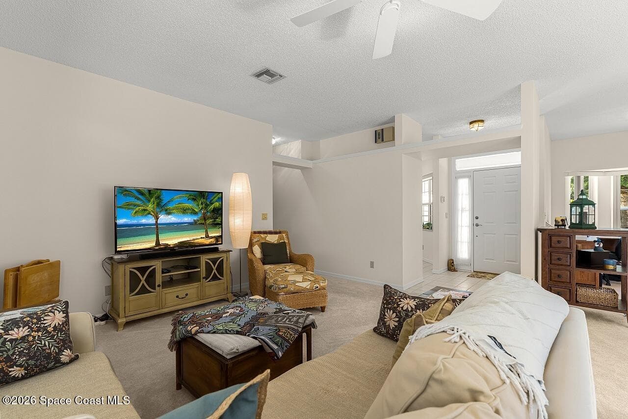 431 Tamarind Place photo 7