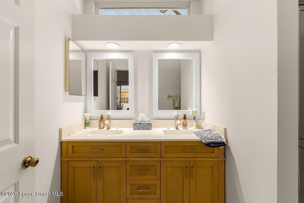 431 Tamarind Place photo 24
