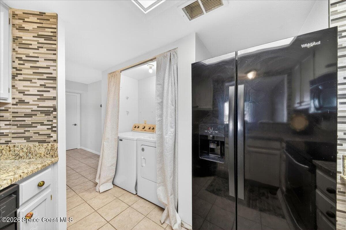 1480 Roosevelt Avenue 201 photo 25