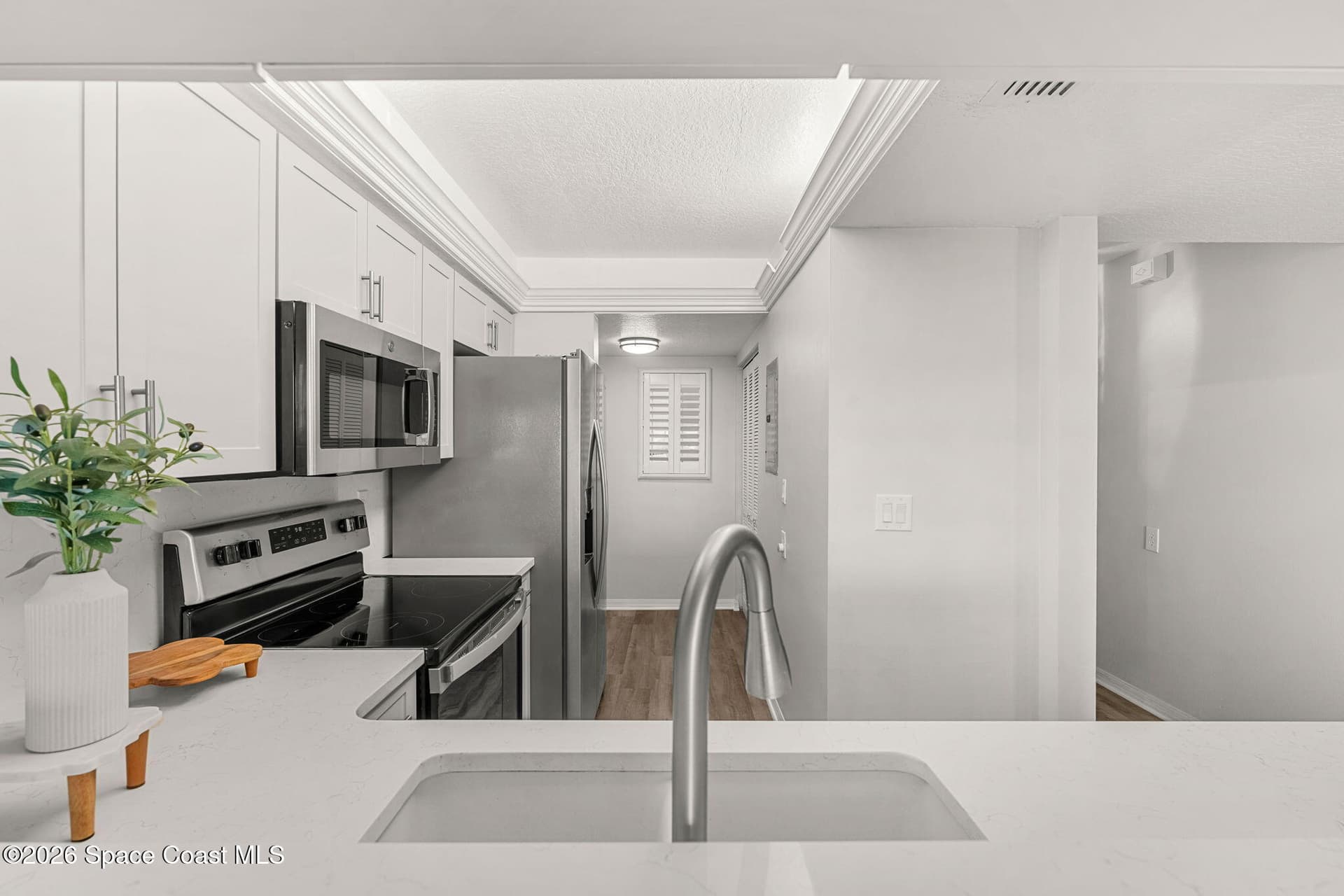 1420 Huntington Lane 2405 photo 17