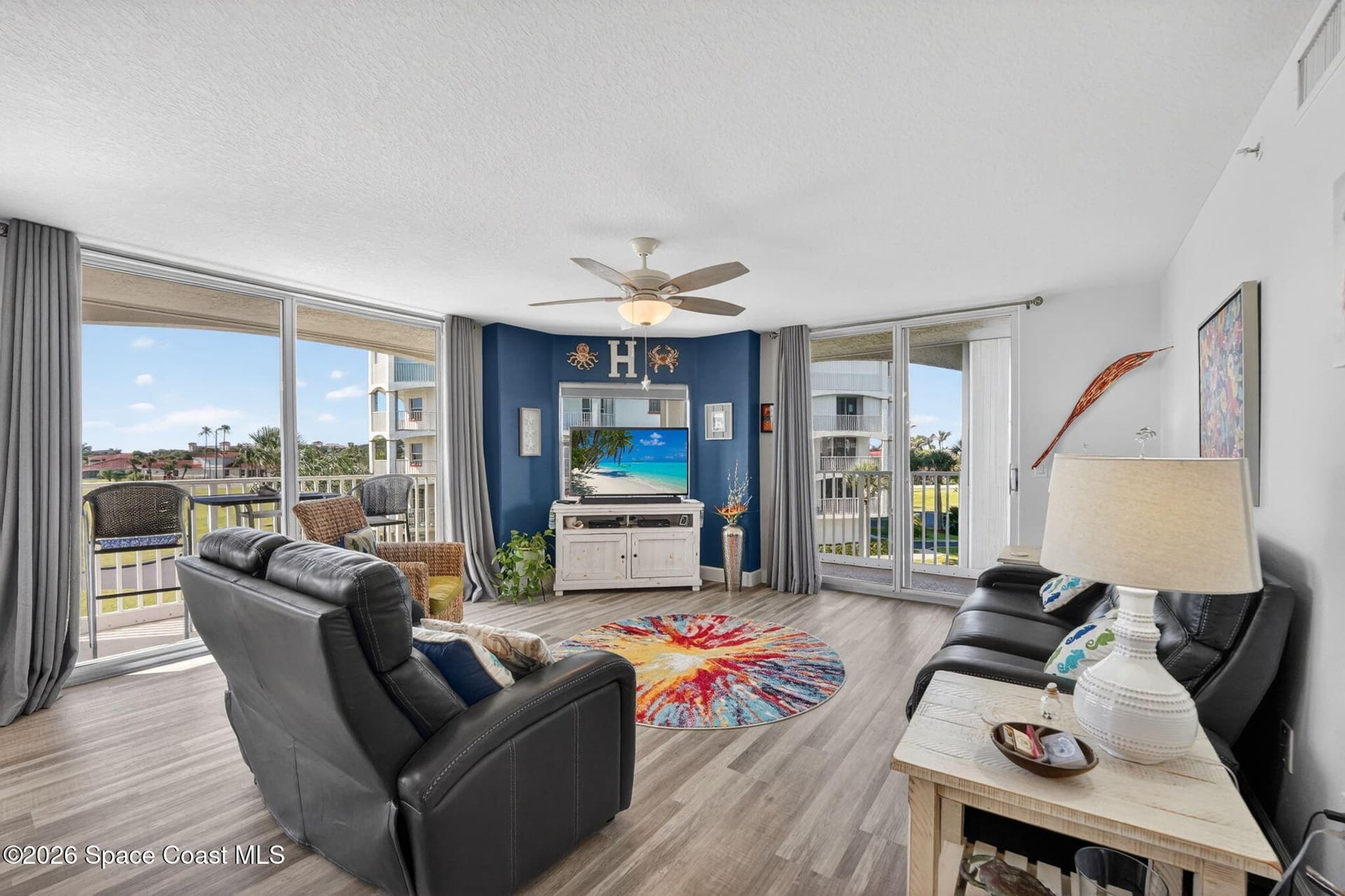8903 Laguna Lane 301 photo 9
