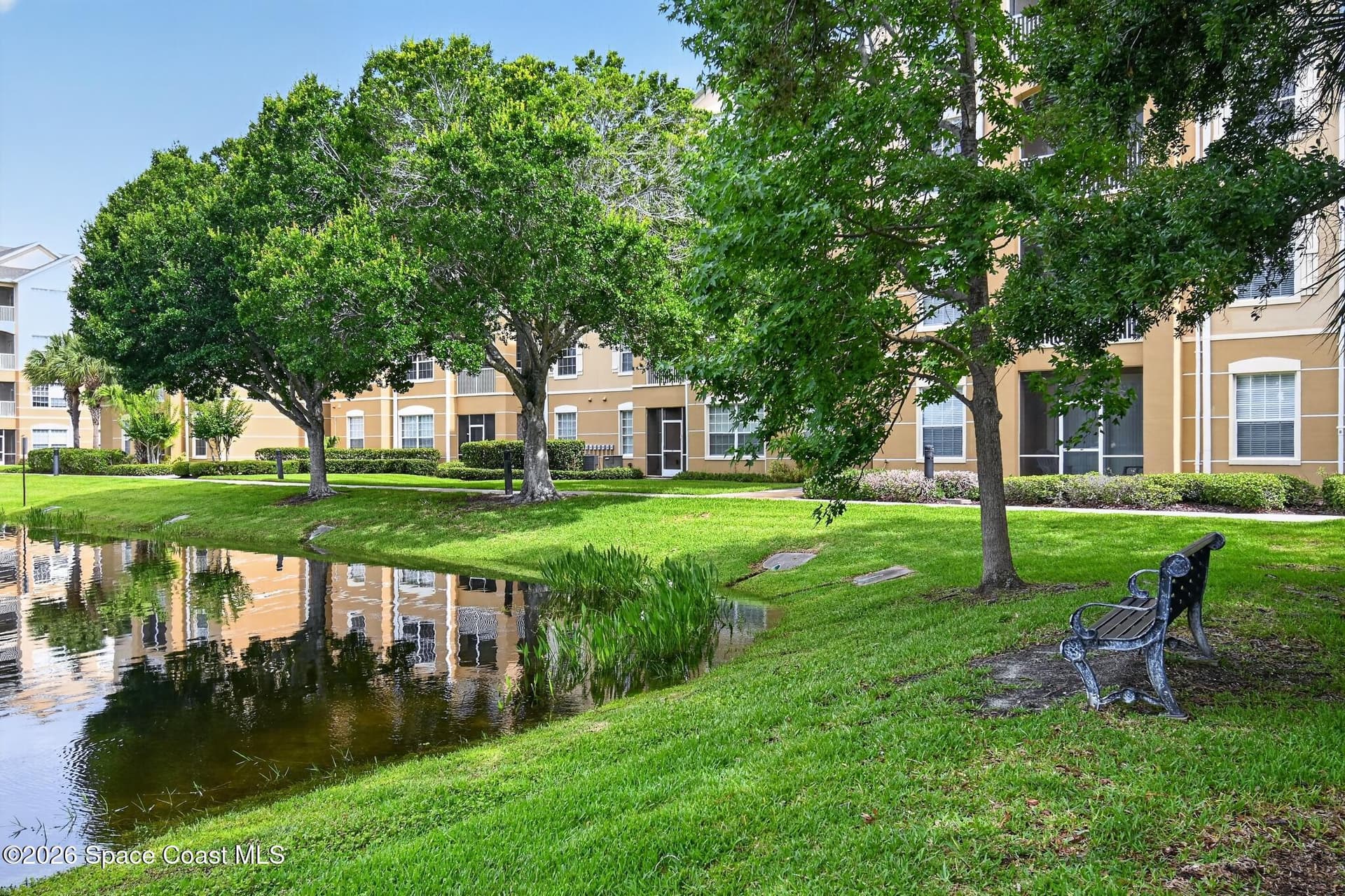 1626 Peregrine Circle 303 photo 1