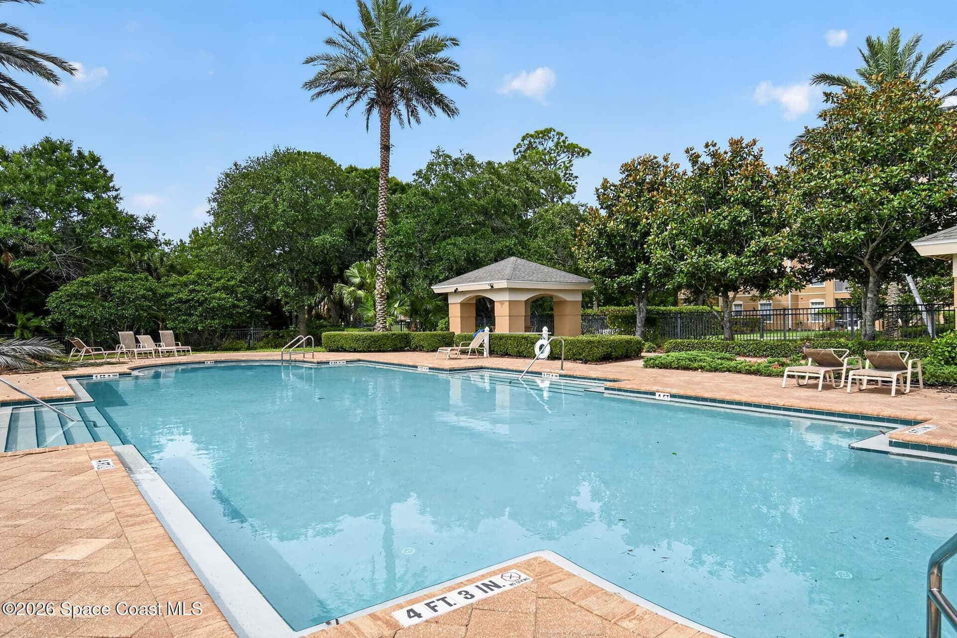 1626 Peregrine Circle 303 photo 3
